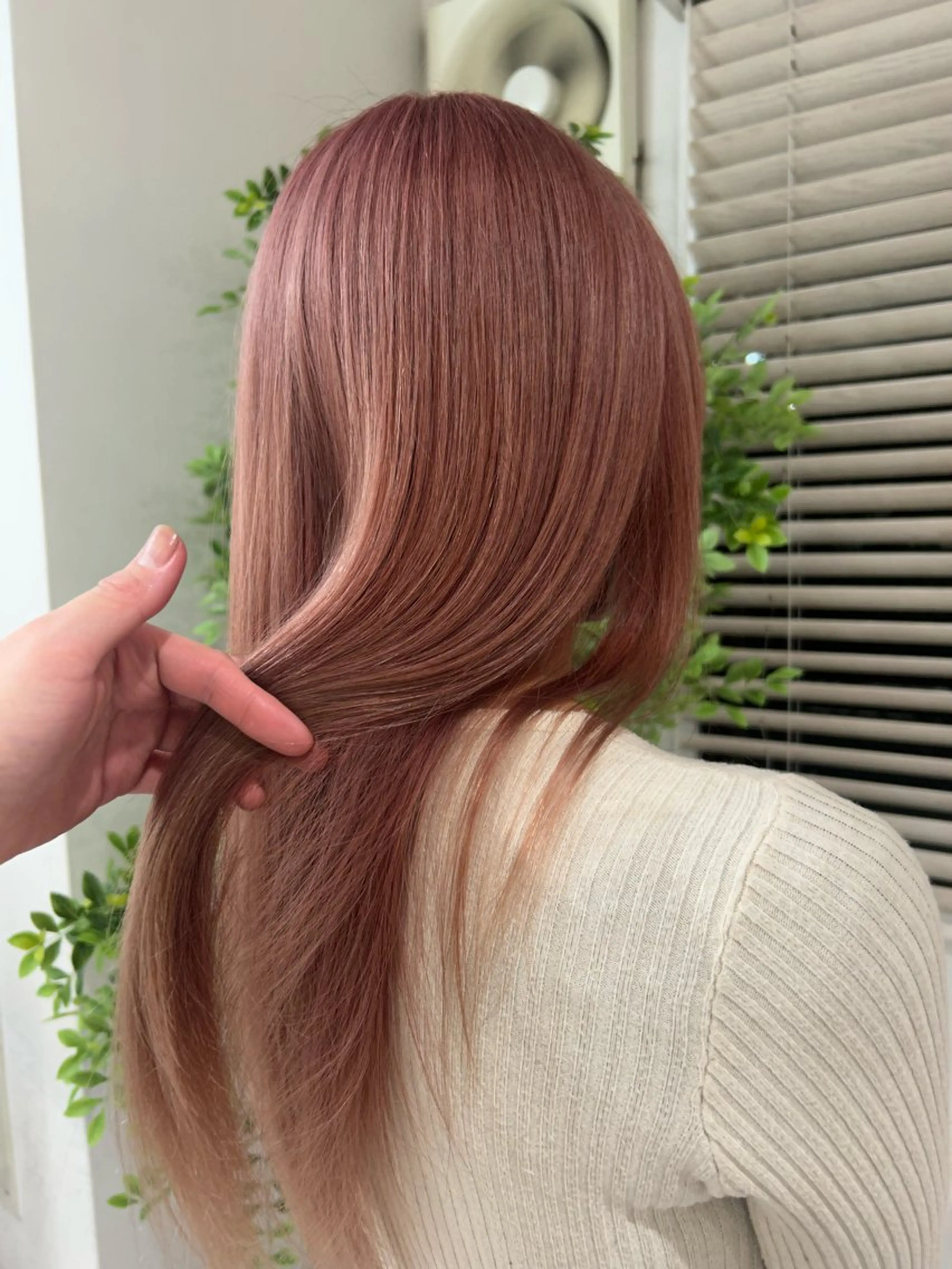 ロング カラー ヘアカラー トリートメント オリーブ・赤み消し 💚MAKOTO💚のヘアスタイル
