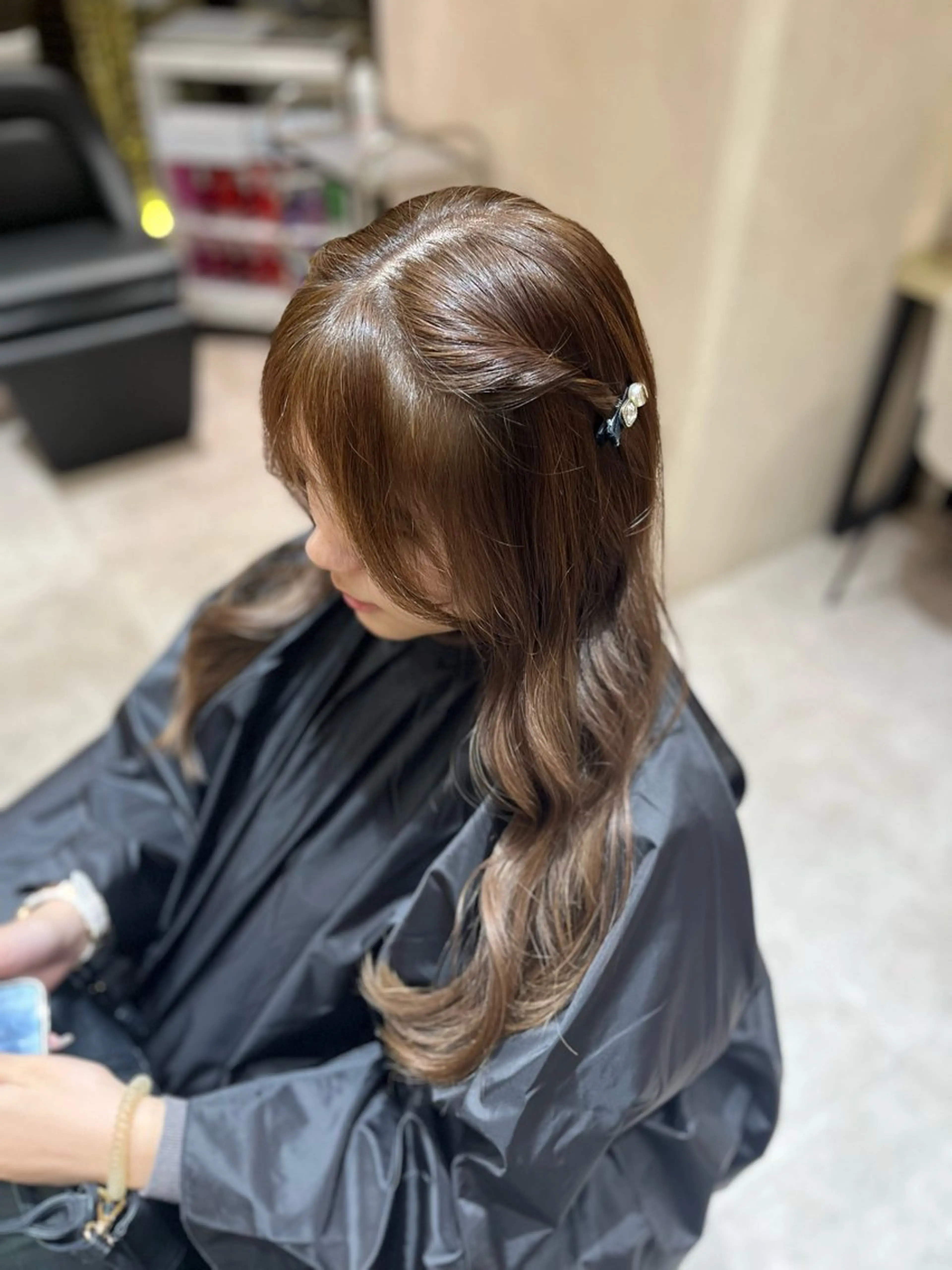 ロング カット ヘアカラー ㊙️レイヤーカット 透明感カラーゆな㊙️のヘアスタイル