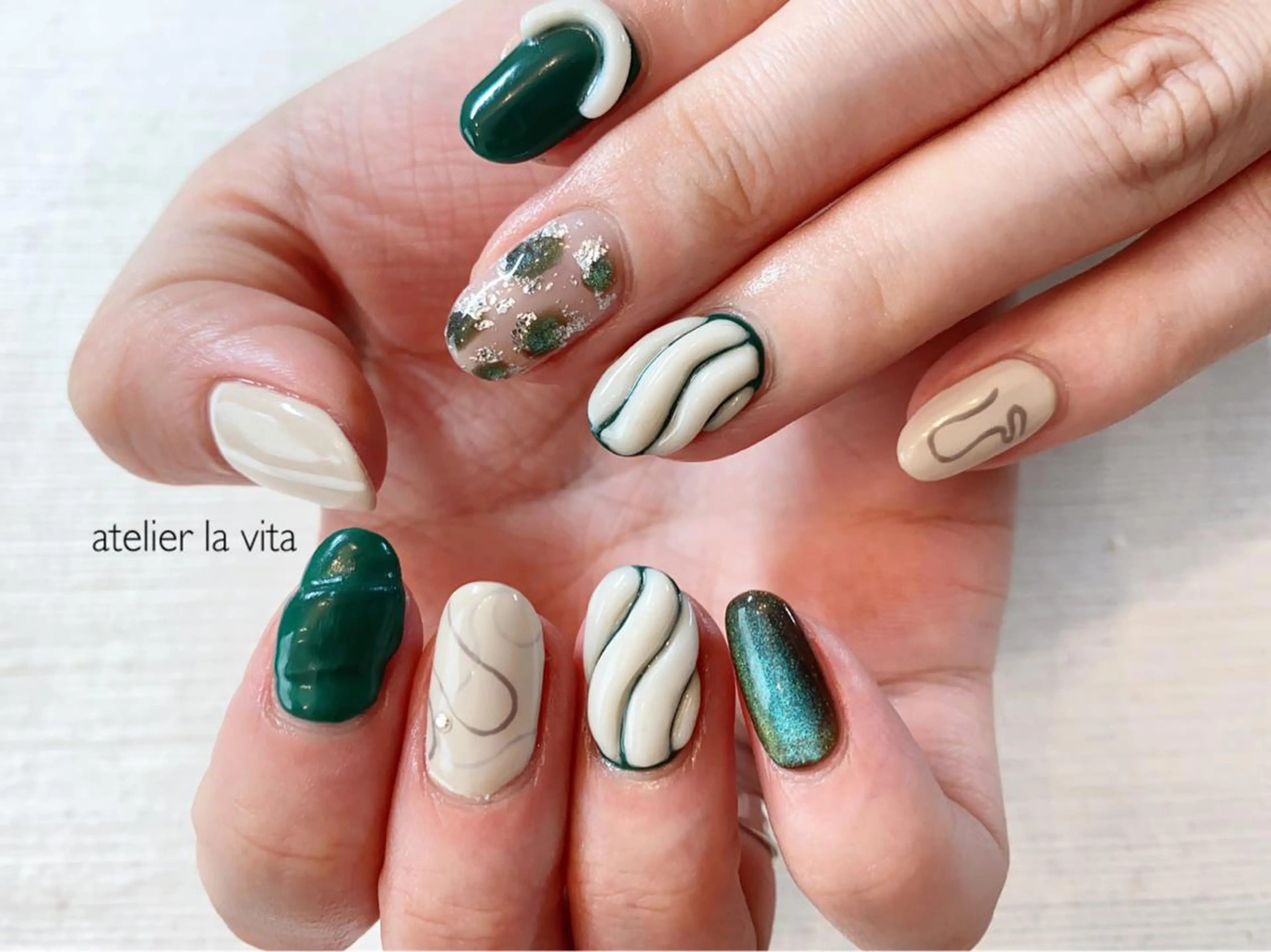 ネイル atelier la vita所属・lavita. mimuraのネイルデザイン