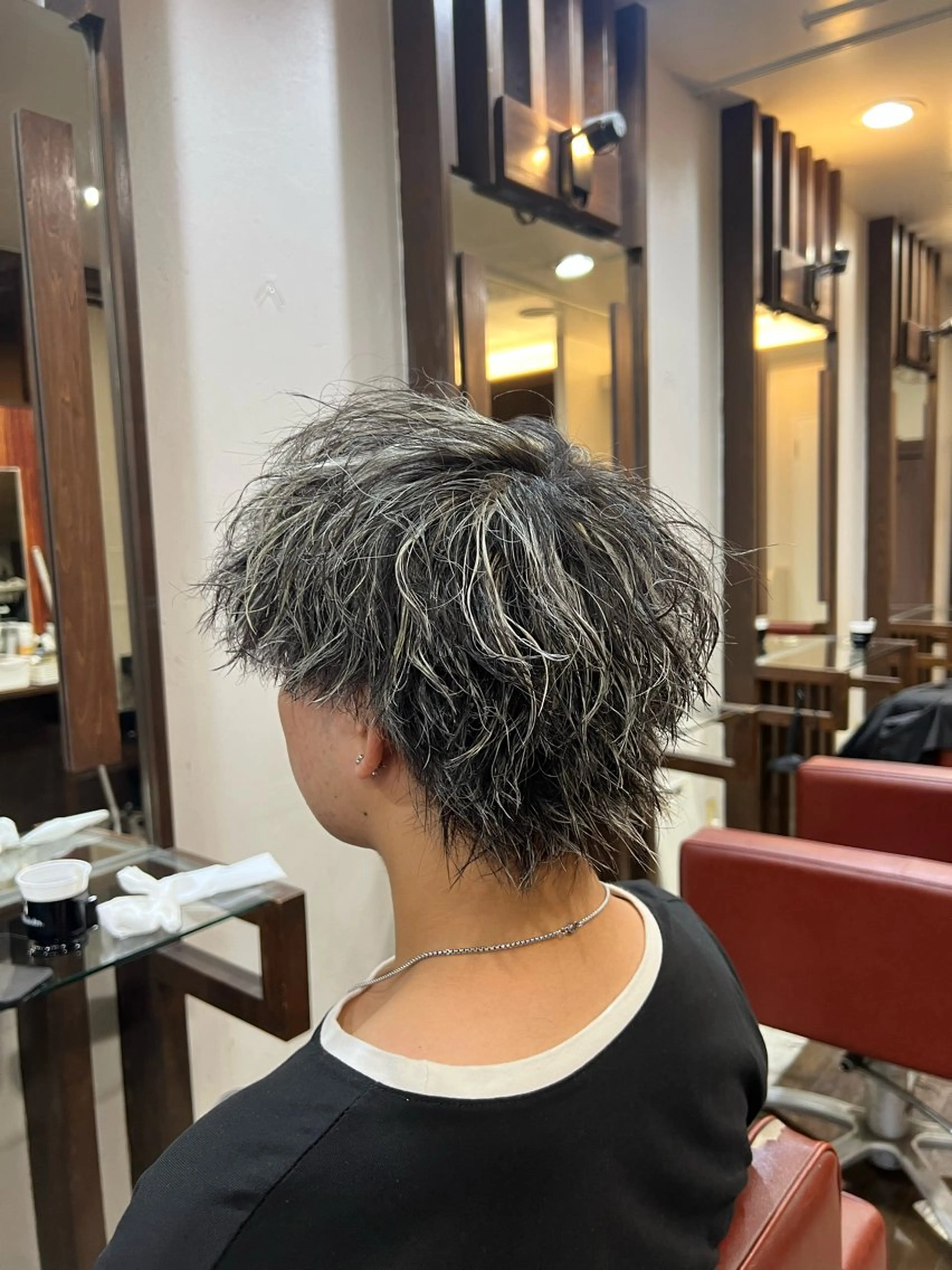 メンズカット✂️➕ハイライト✨️➕パーマ！の写真