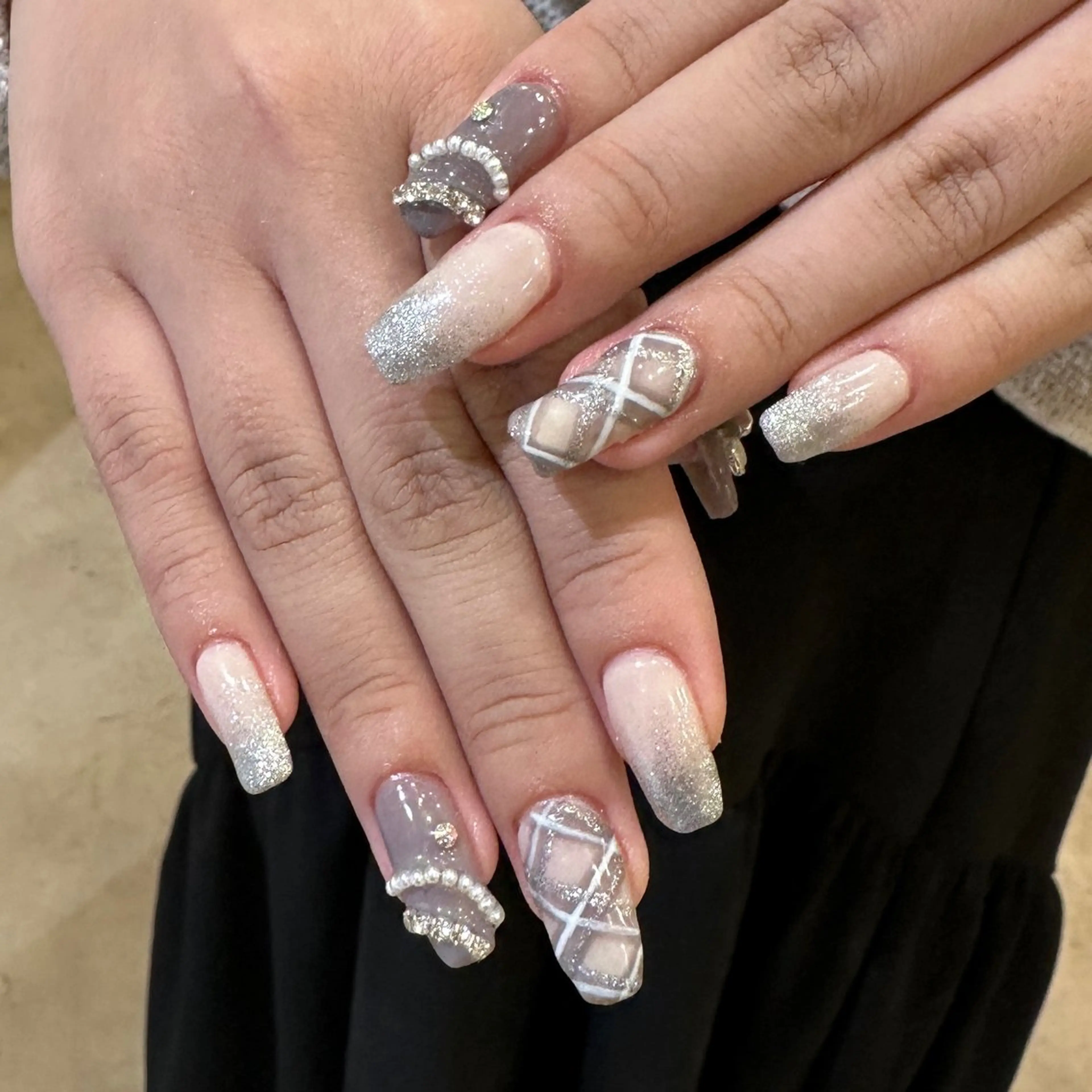 ネイル ハンドネイル ハンドケア 👽個性派ネイル🎀 komachiのネイルデザイン