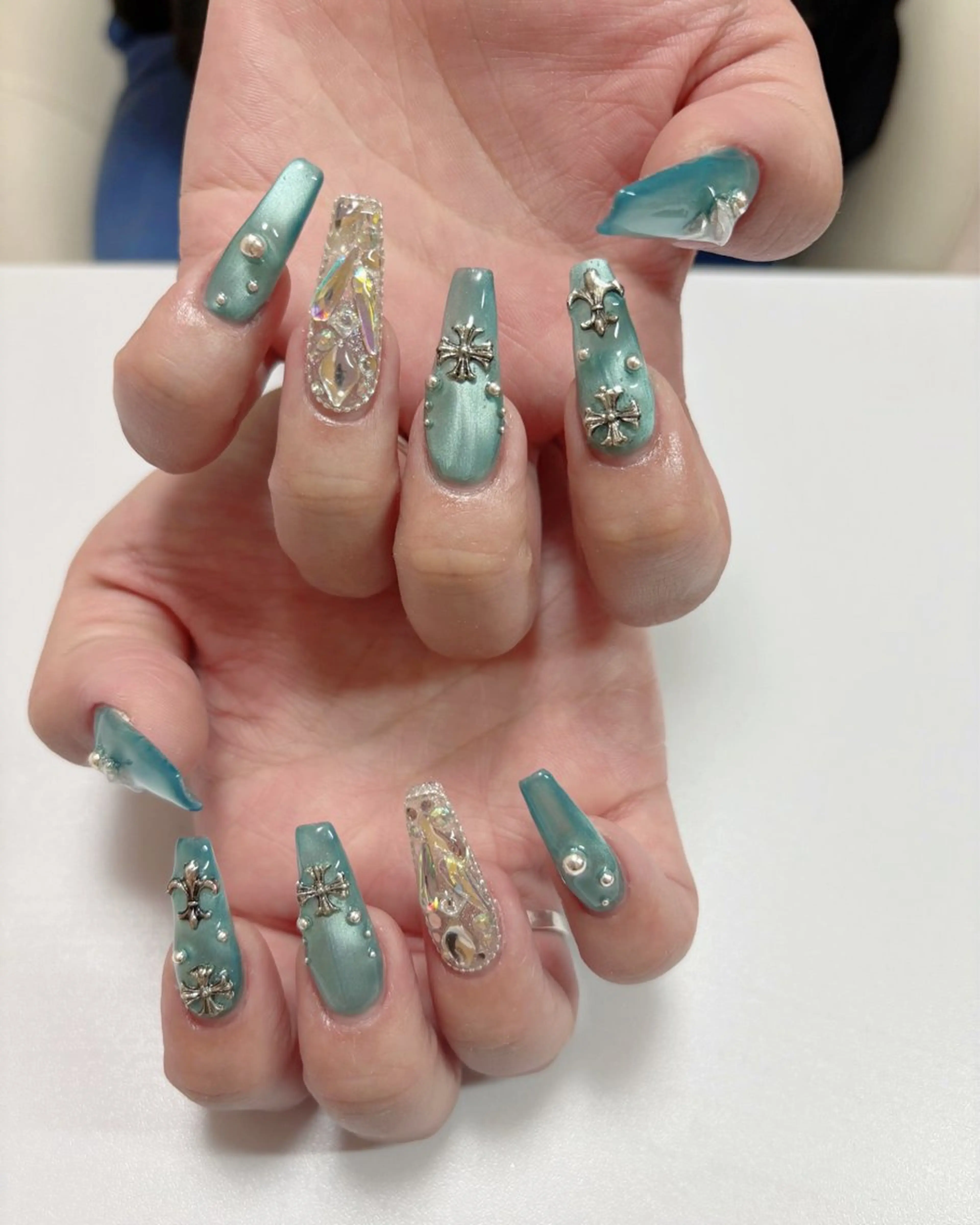 ネイル 長さ出し マグネットネイル ネイルチップ Li beau nailのネイルデザイン