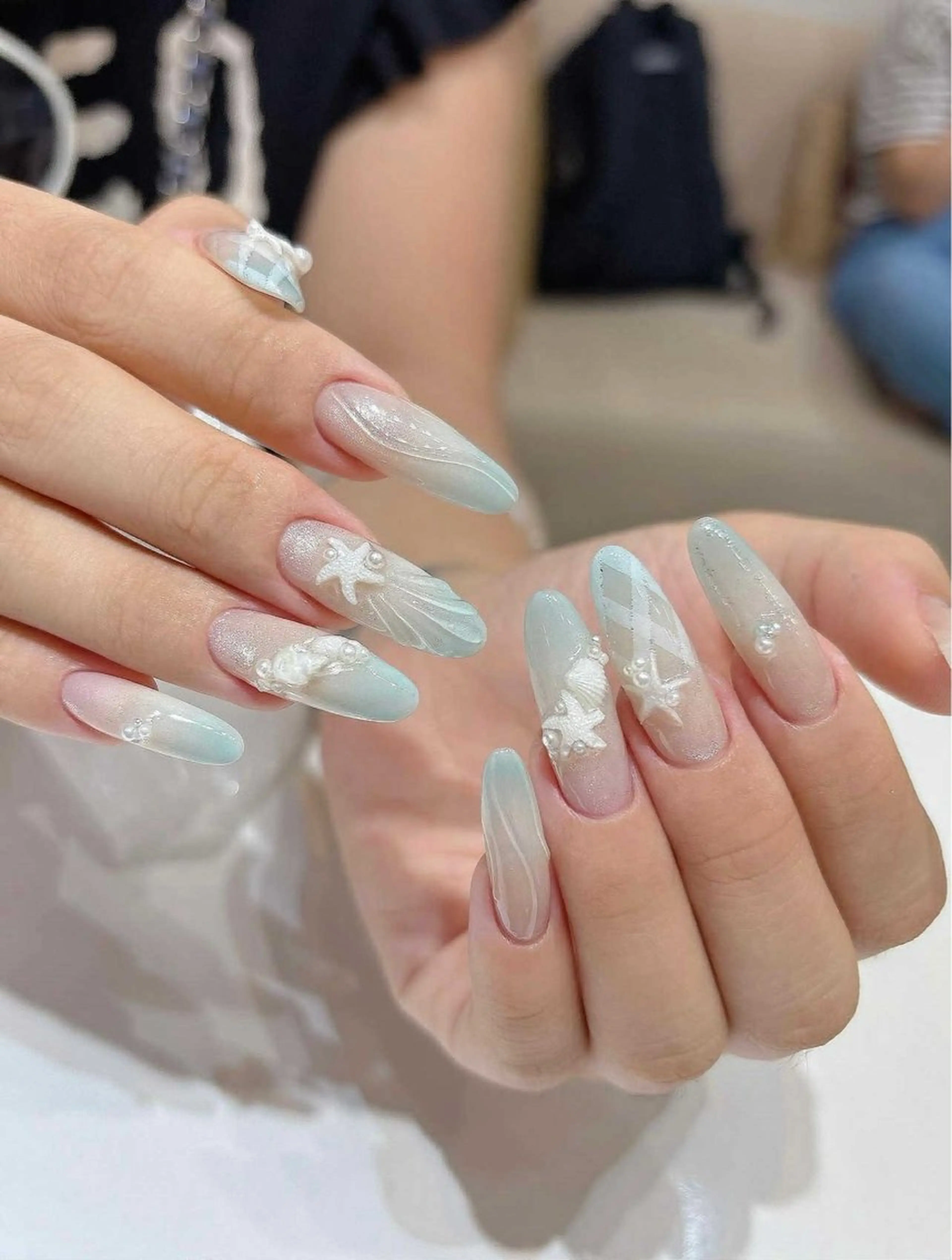 ロング ハンドネイル 28nails -hangのネイルデザイン