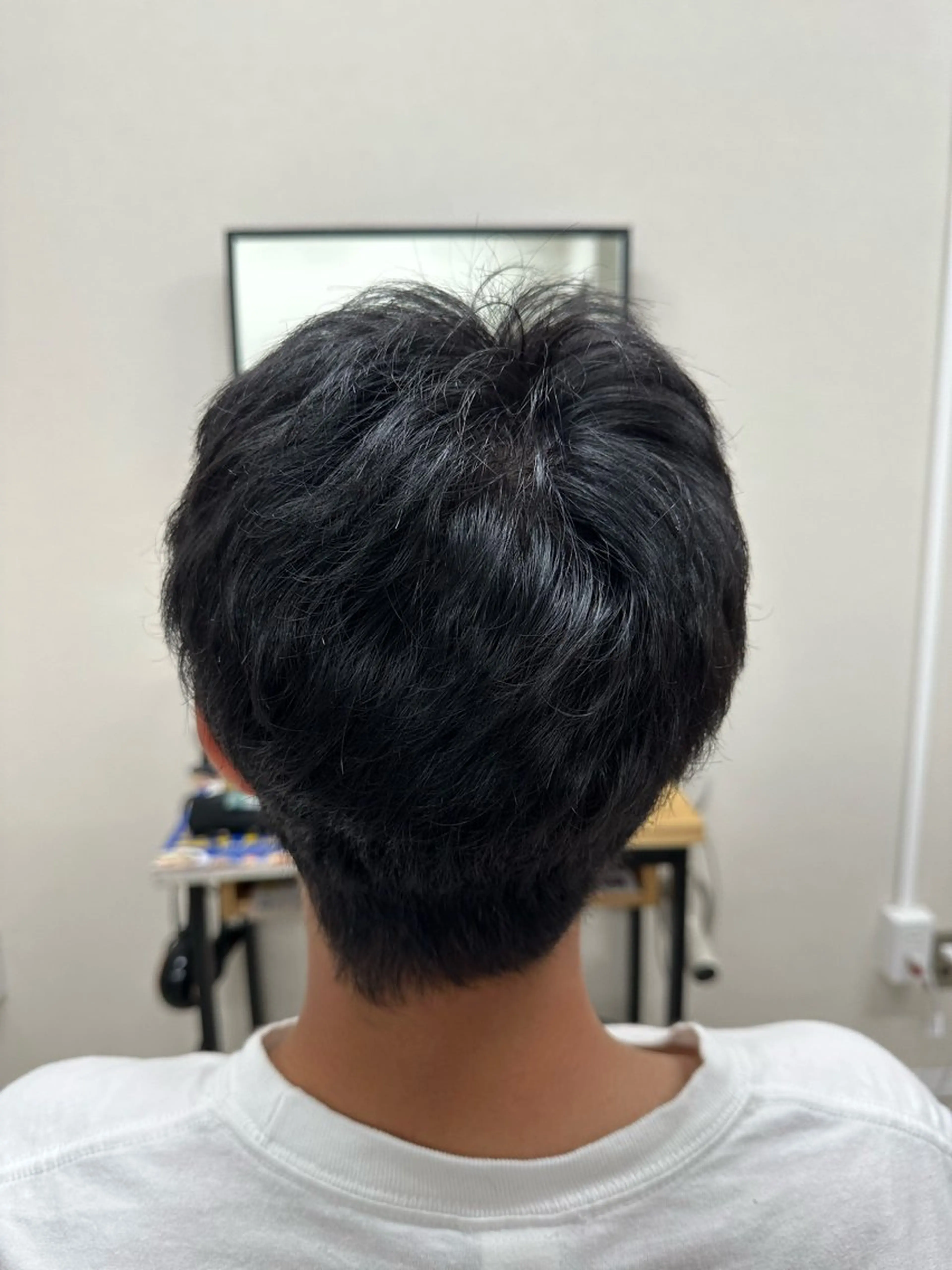 ショート カラー メンズ アッシュ 0choir kodaiのヘアスタイル