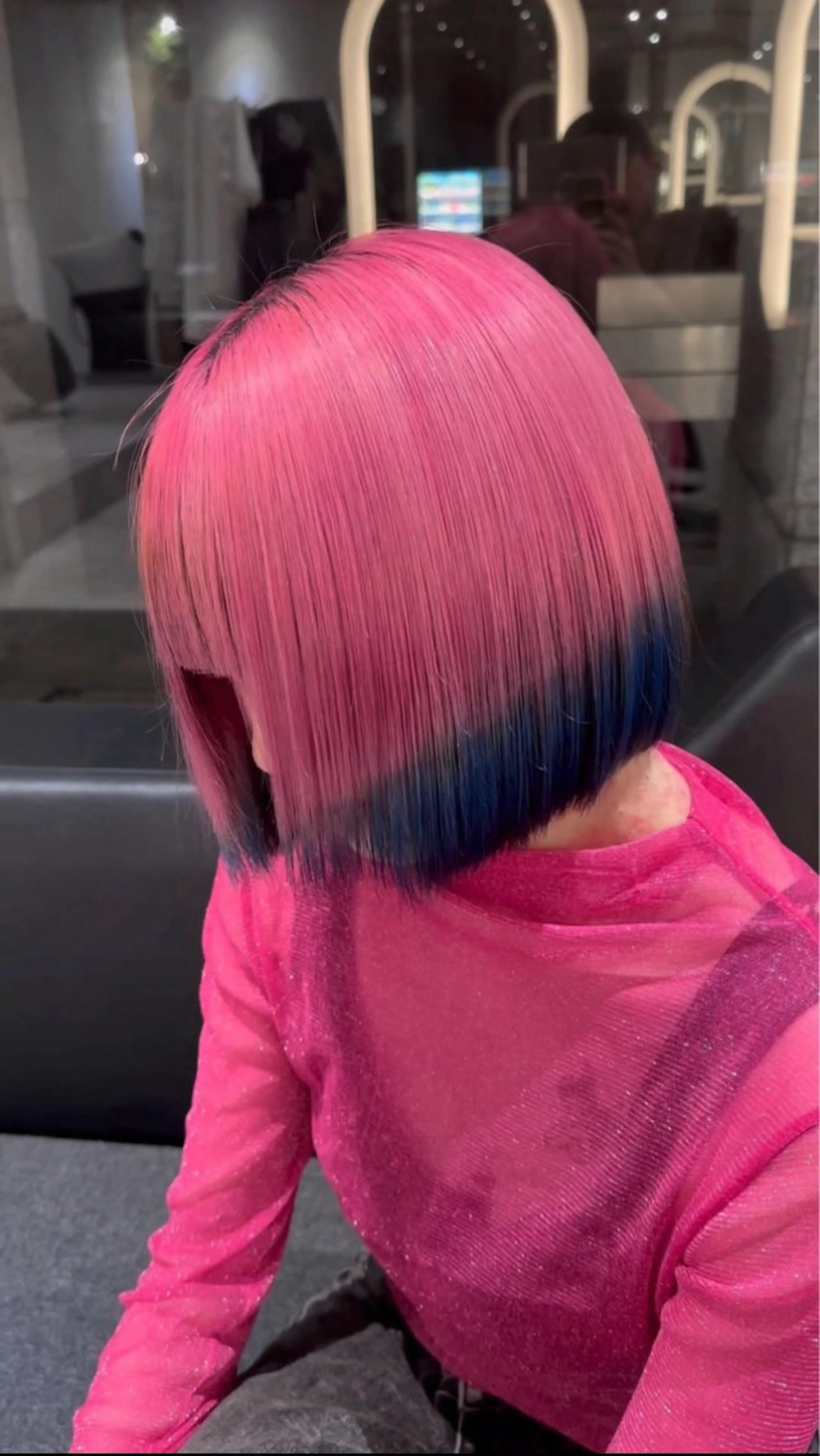 ショート カラー ブリーチ ケアブリーチ イヤリングカラー インナーカラー ヘアカラー トリートメント レイヤーカット/ ブリーチカラー/雅人のヘアスタイル