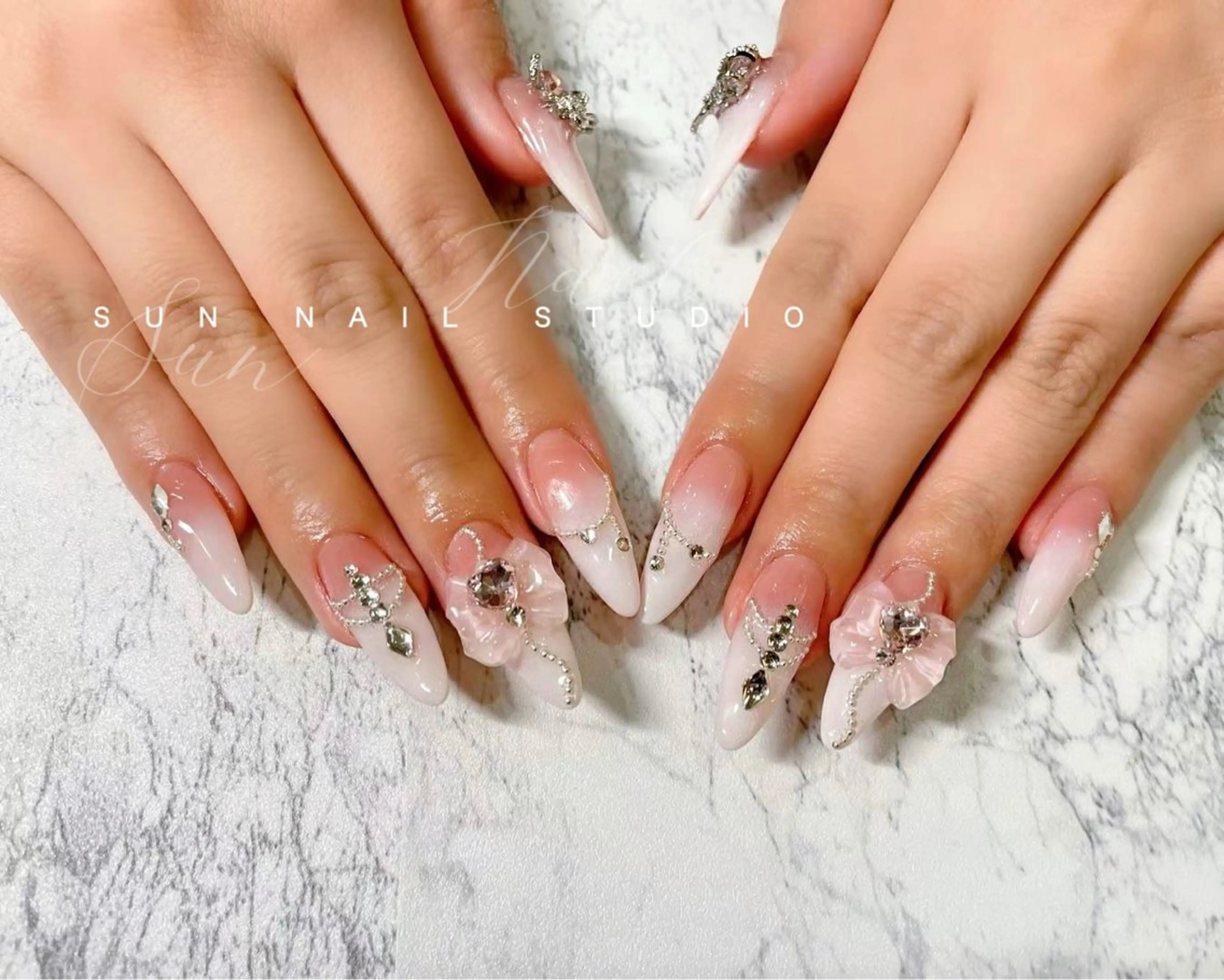 ネイル SUN nail上本町のネイルデザイン