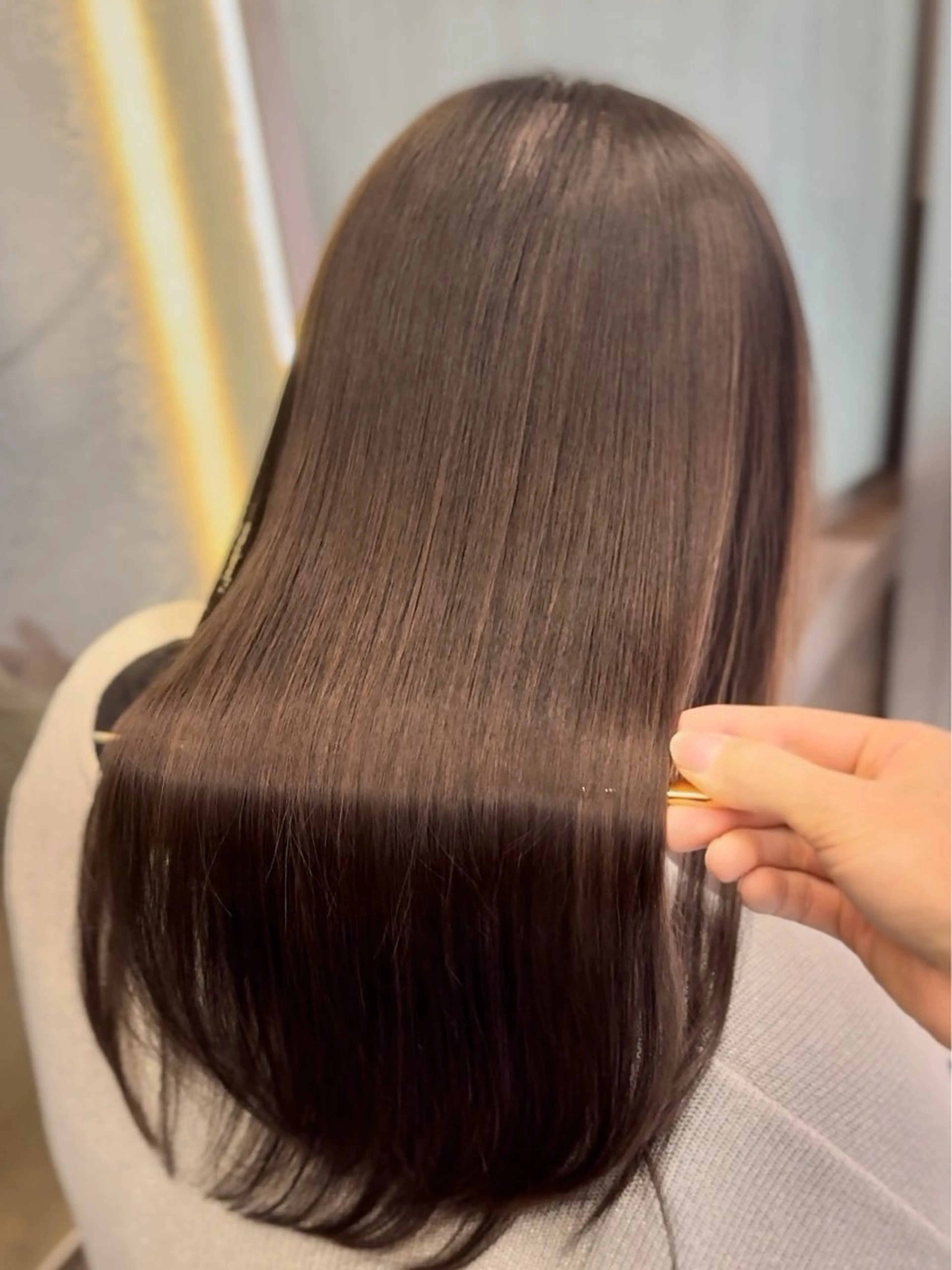 セミロング 縮毛矯正 i.+sapporo所属・ショート/レイヤー /札幌/小山内のヘアスタイル