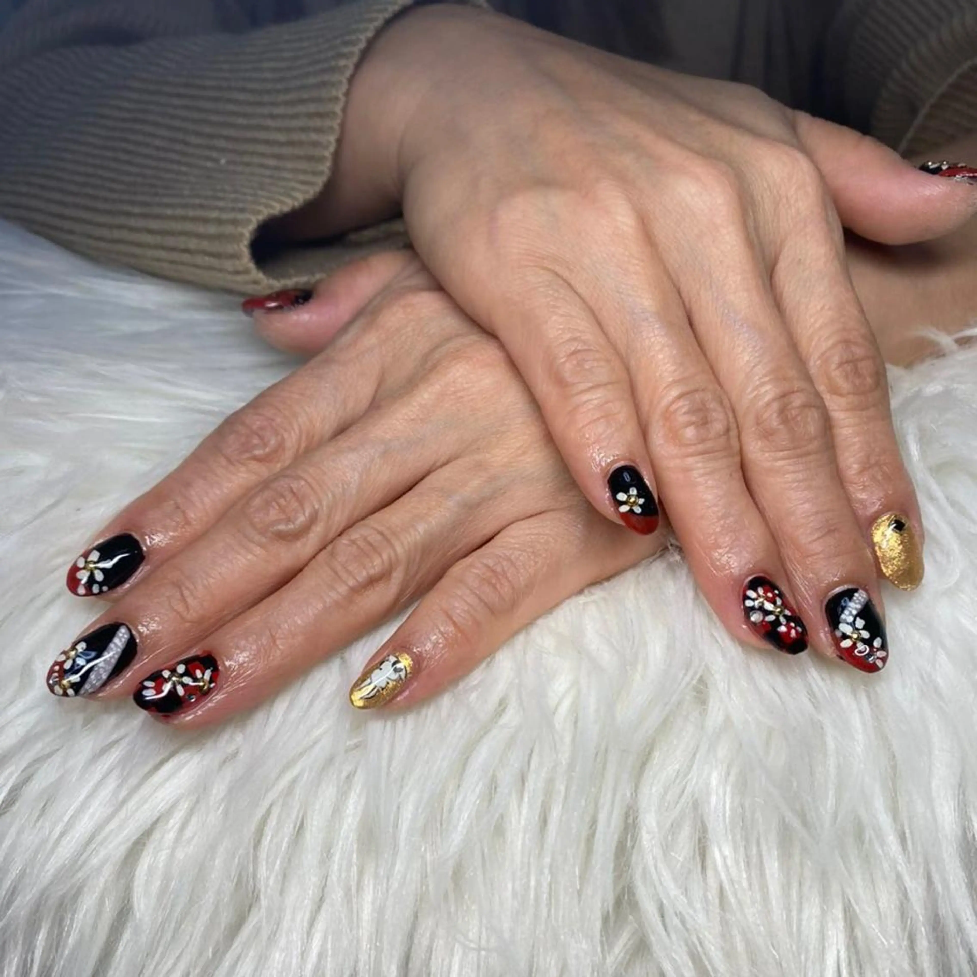 ネイル ハンドネイル VIOLA .nailのネイルデザイン