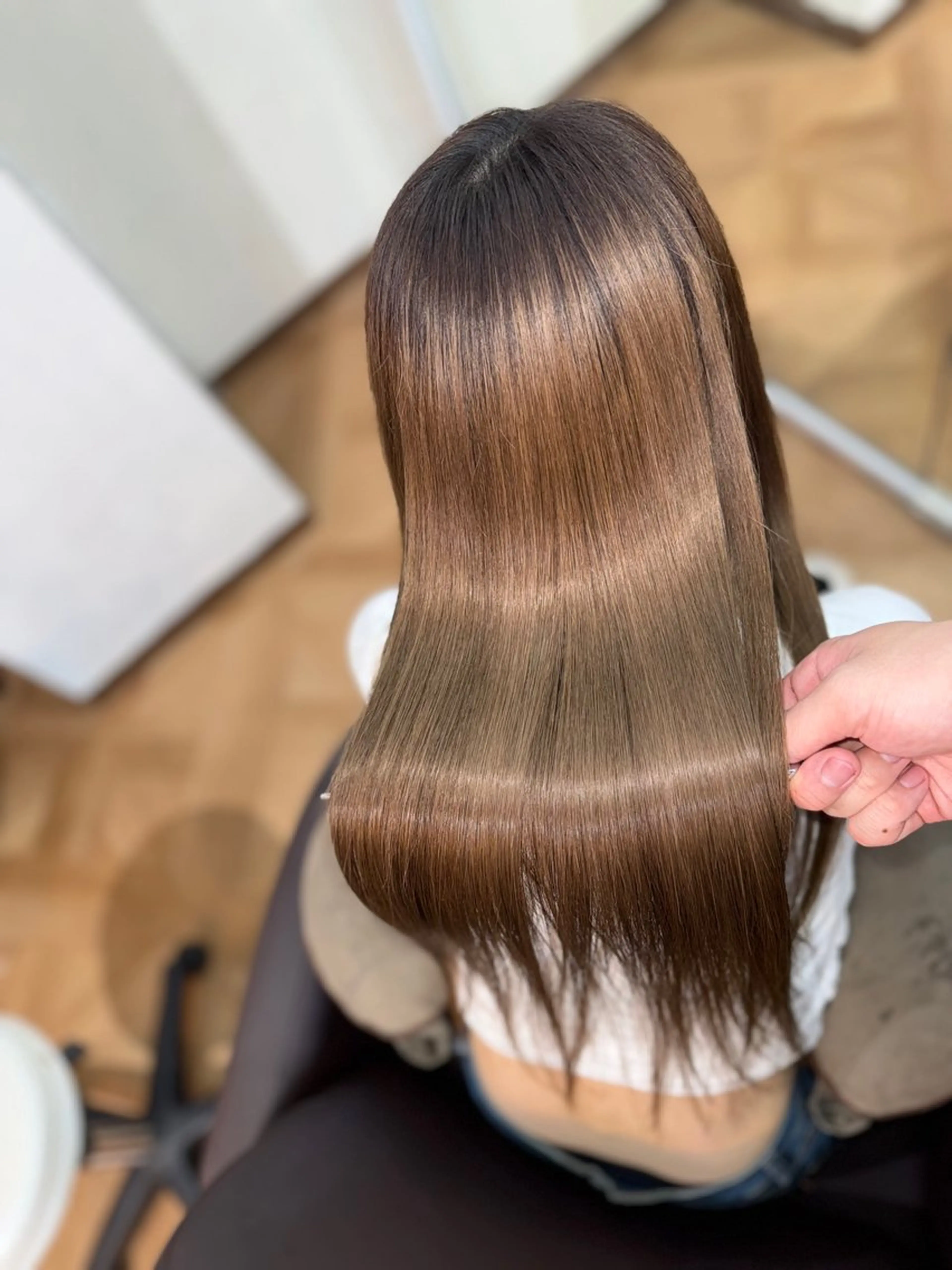 セミロング トリートメント 酸熱トリートメント トリートメント 髪質改善 晟之介のヘアスタイル
