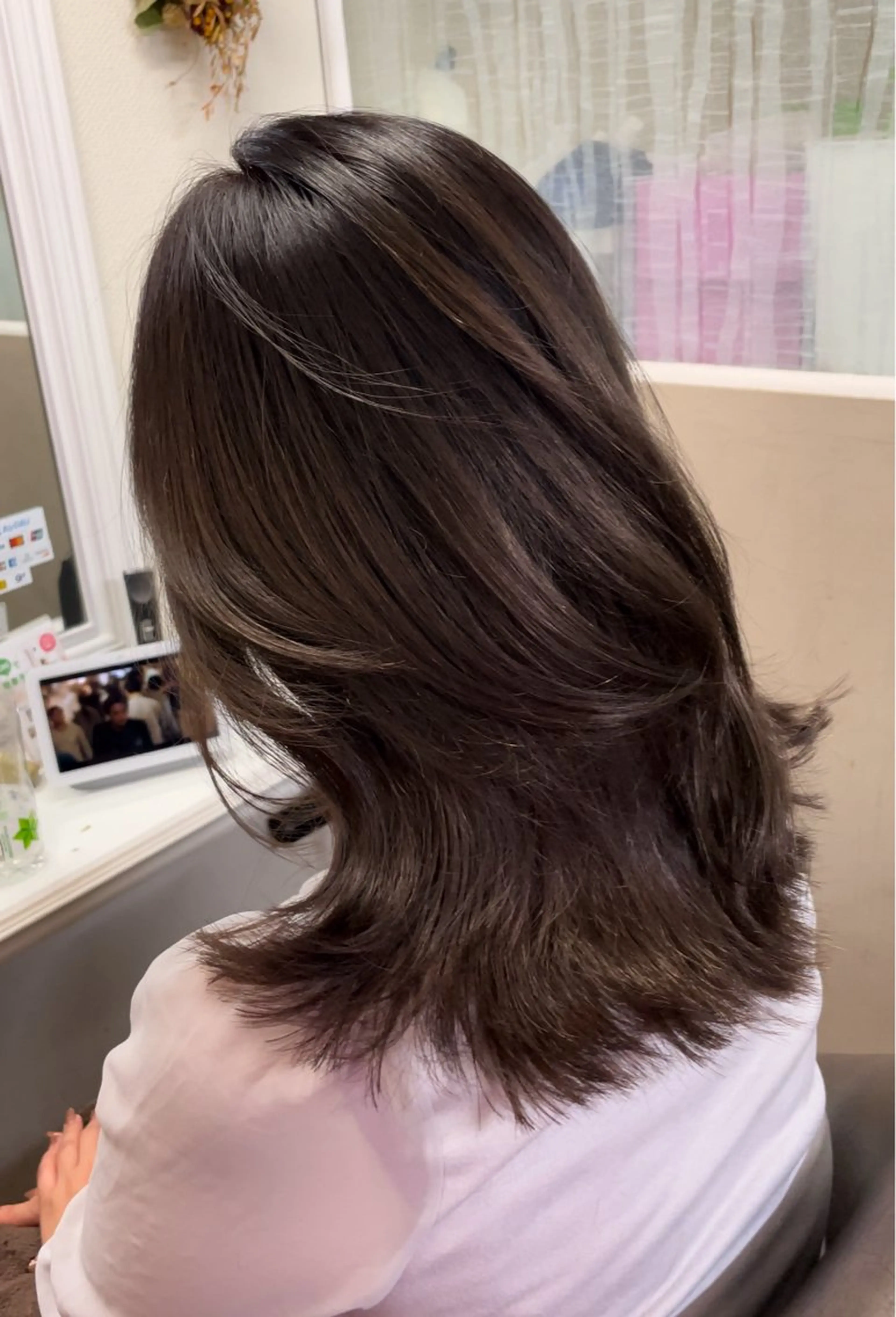 ミディアム カラー 韓国風ヘア カット ヘアカラー トリートメント TMJ所属・バズる韓国ヘア 🇰🇷溝邊　拓麿のヘアスタイル