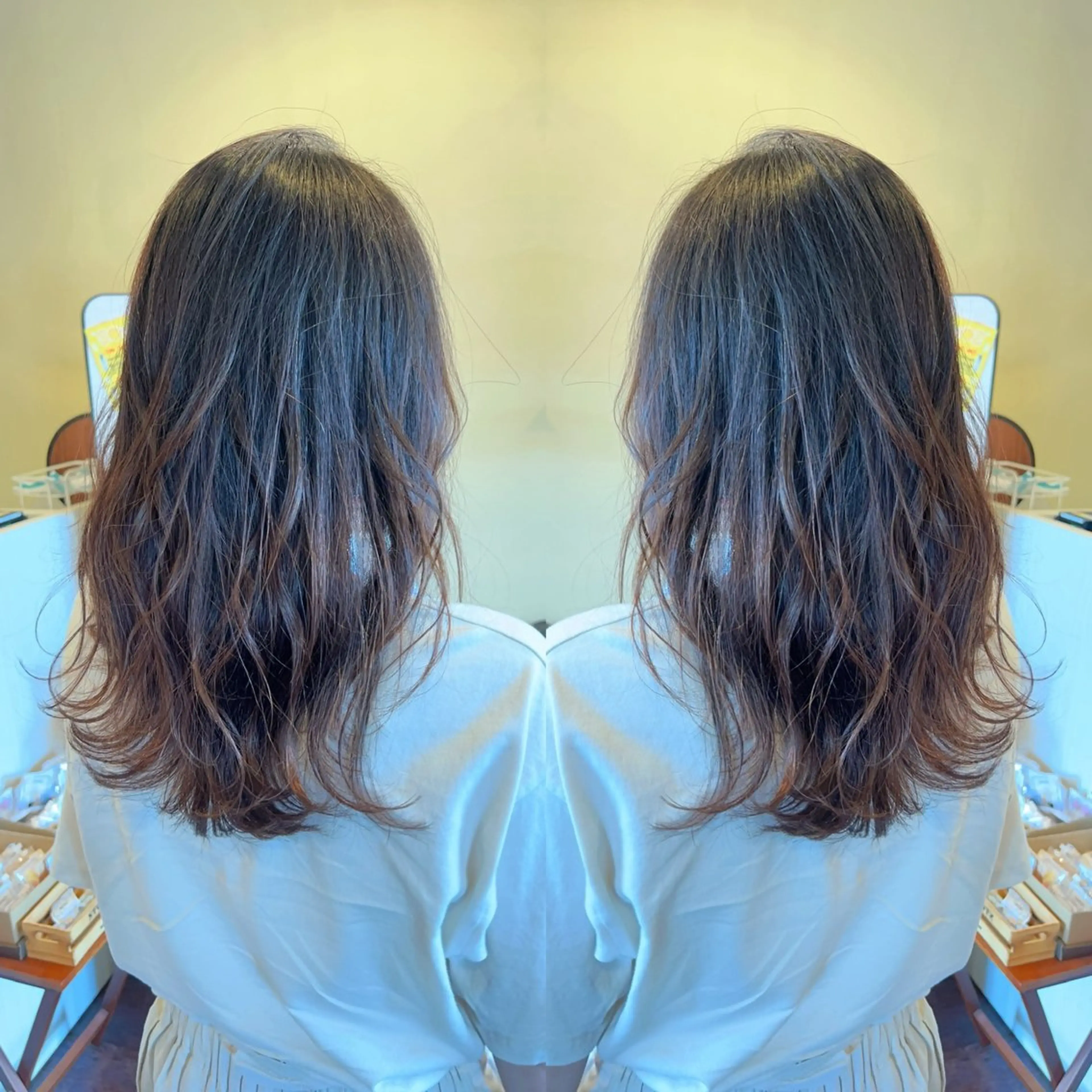 ロング カラー Aile所属・酸性ストレート／カラ ー/山下高明のヘアスタイル