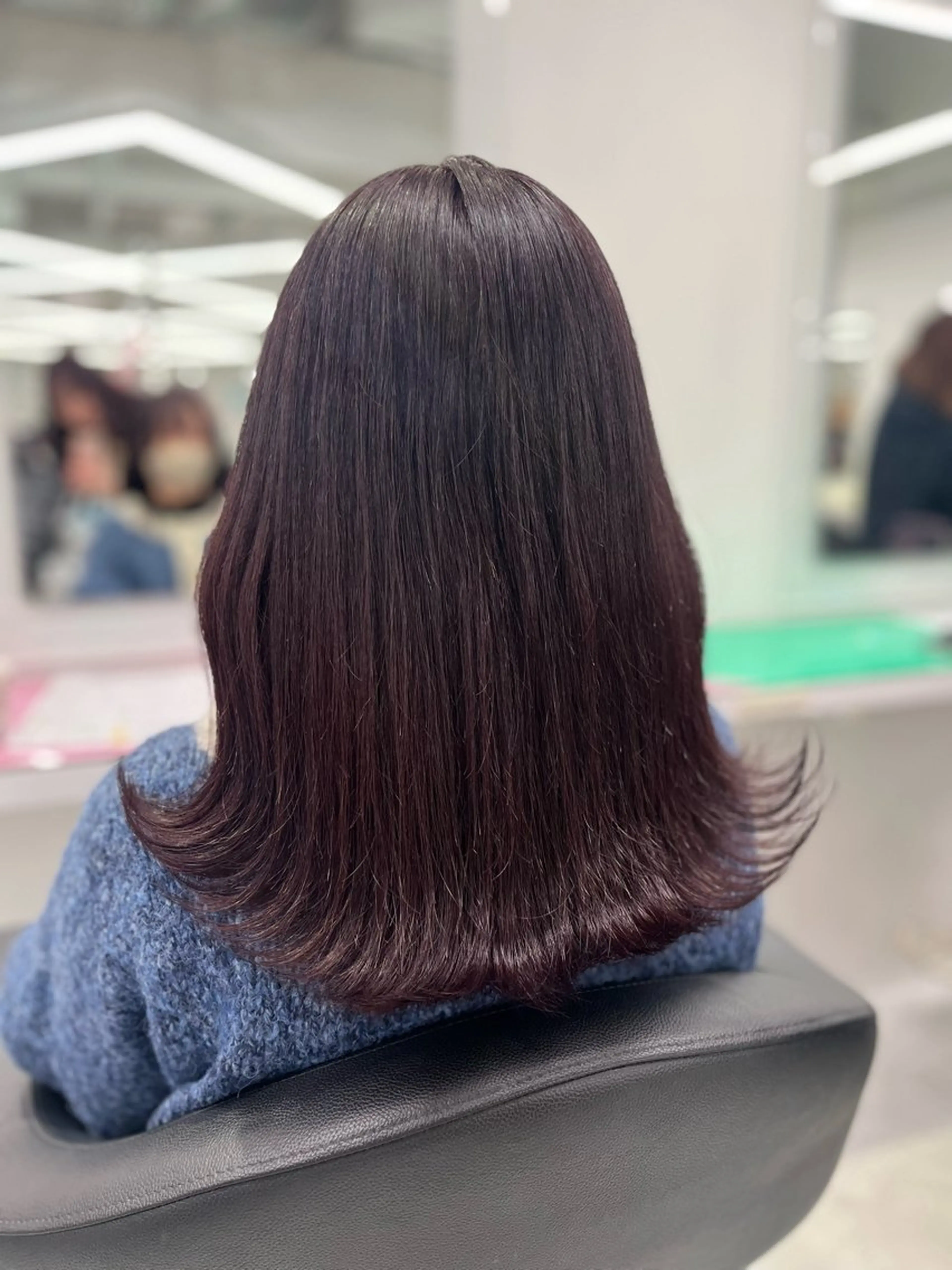 セミロング カラー ヘアカラー トリートメント ヘアセット ガーリー♡女の子っぽ ヘア♡ピンクカラー♡のヘアスタイル