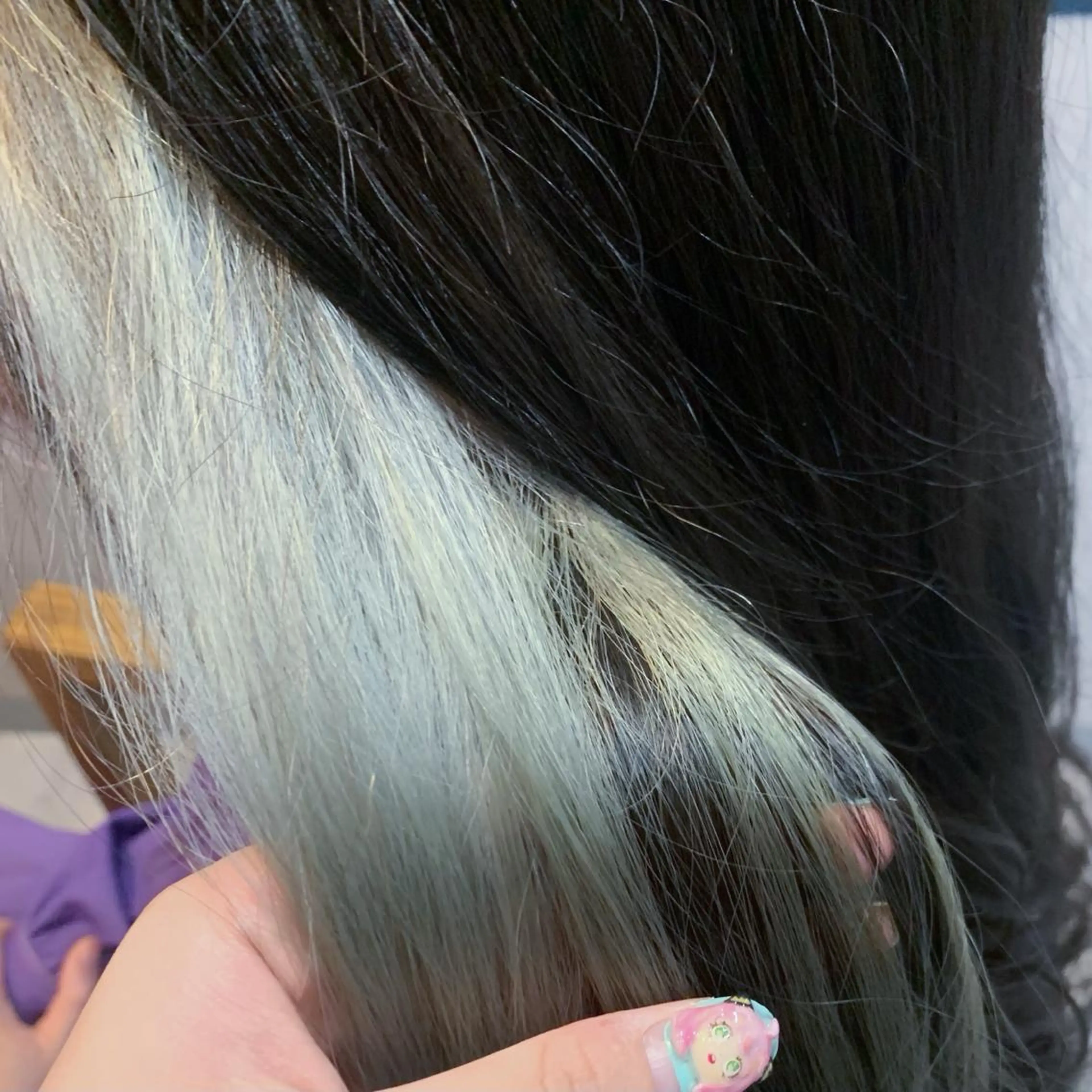 セミロング カラー メンズ メンズブリーチ ブリーチ シルバー 浅草個室/髪質改善 🫧ちえ🫧のヘアスタイル