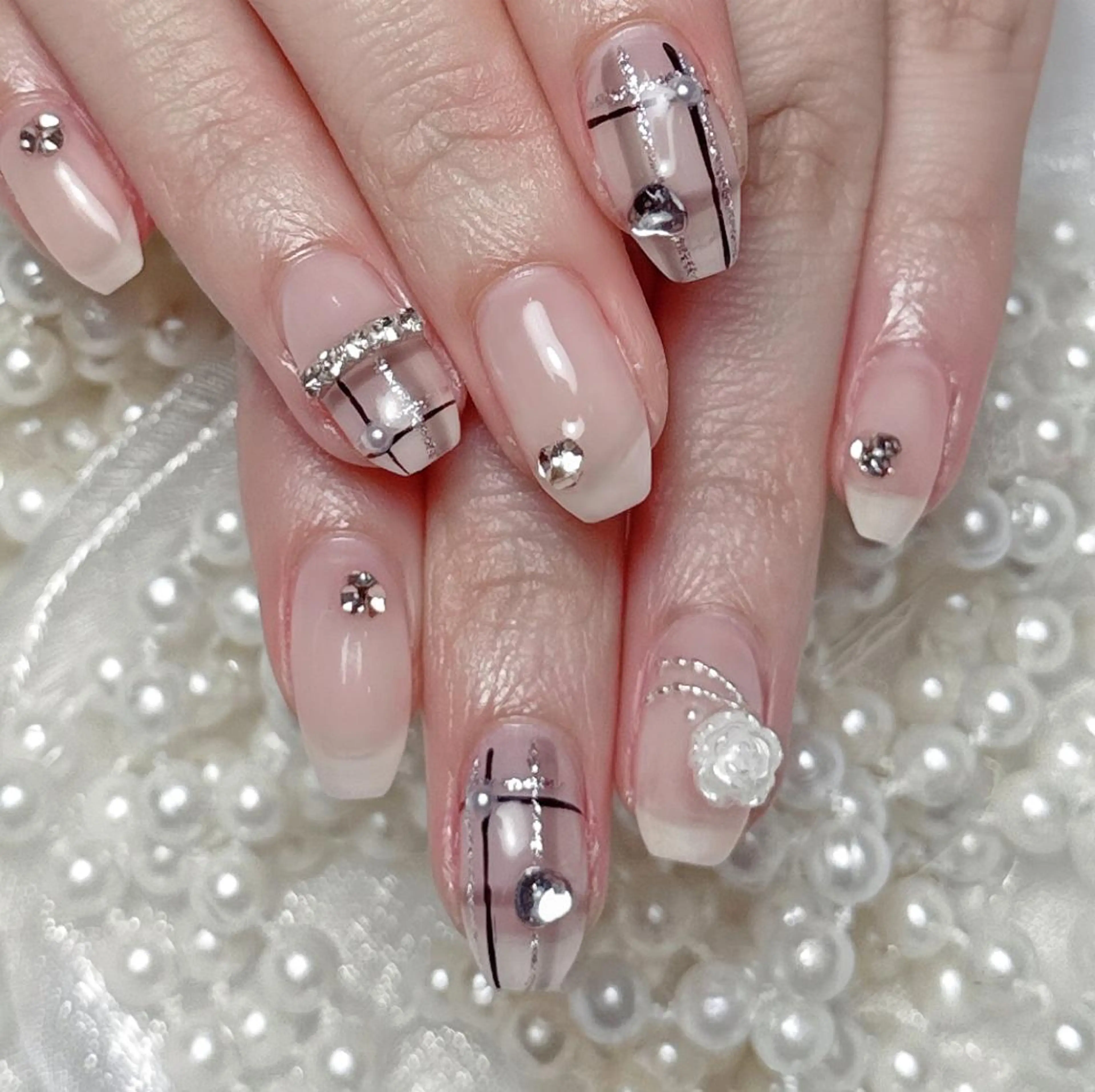 ネイル queens nailsalonのネイルデザイン