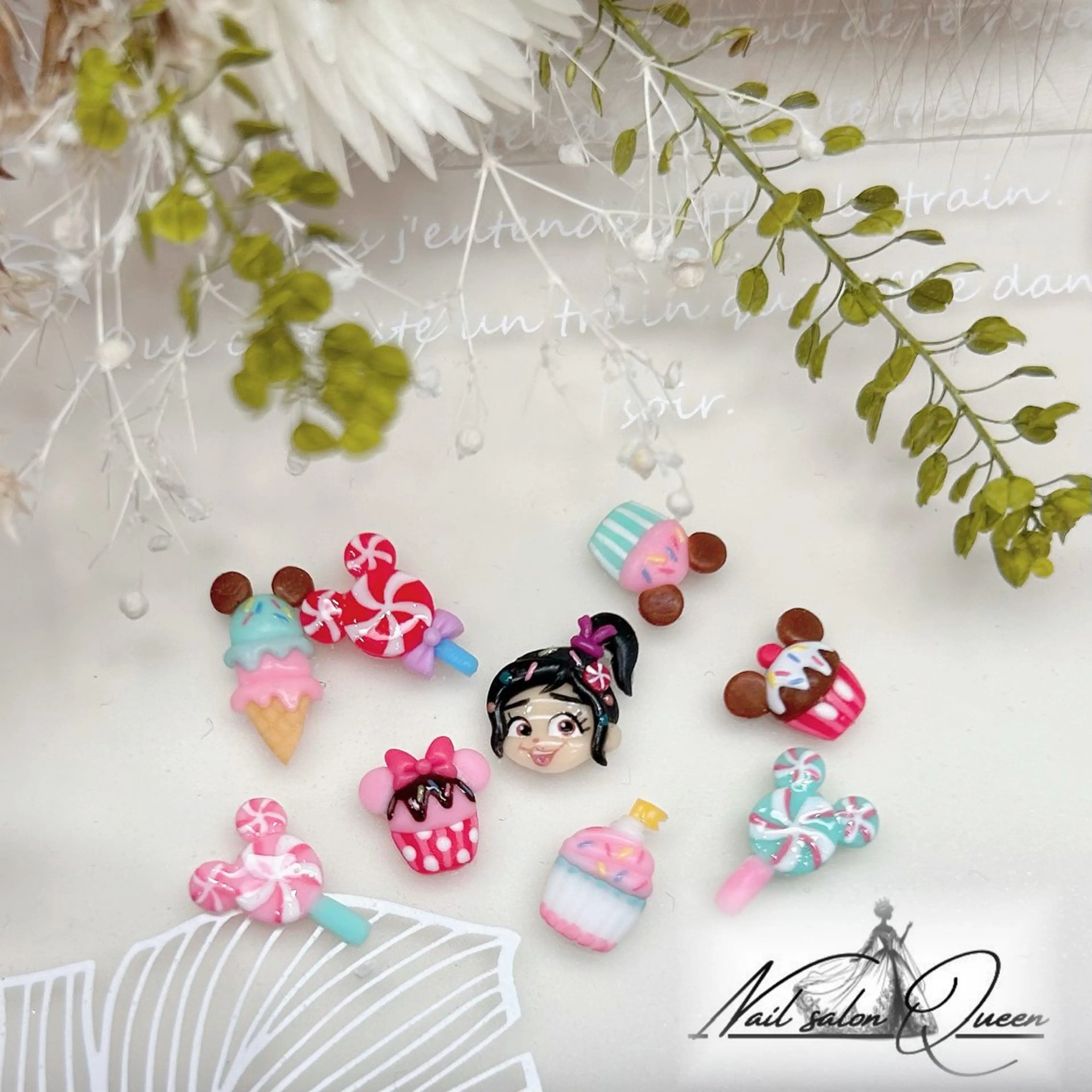 ネイル ネイルサロンクイーン 東京/新宿/大久保のネイルデザイン