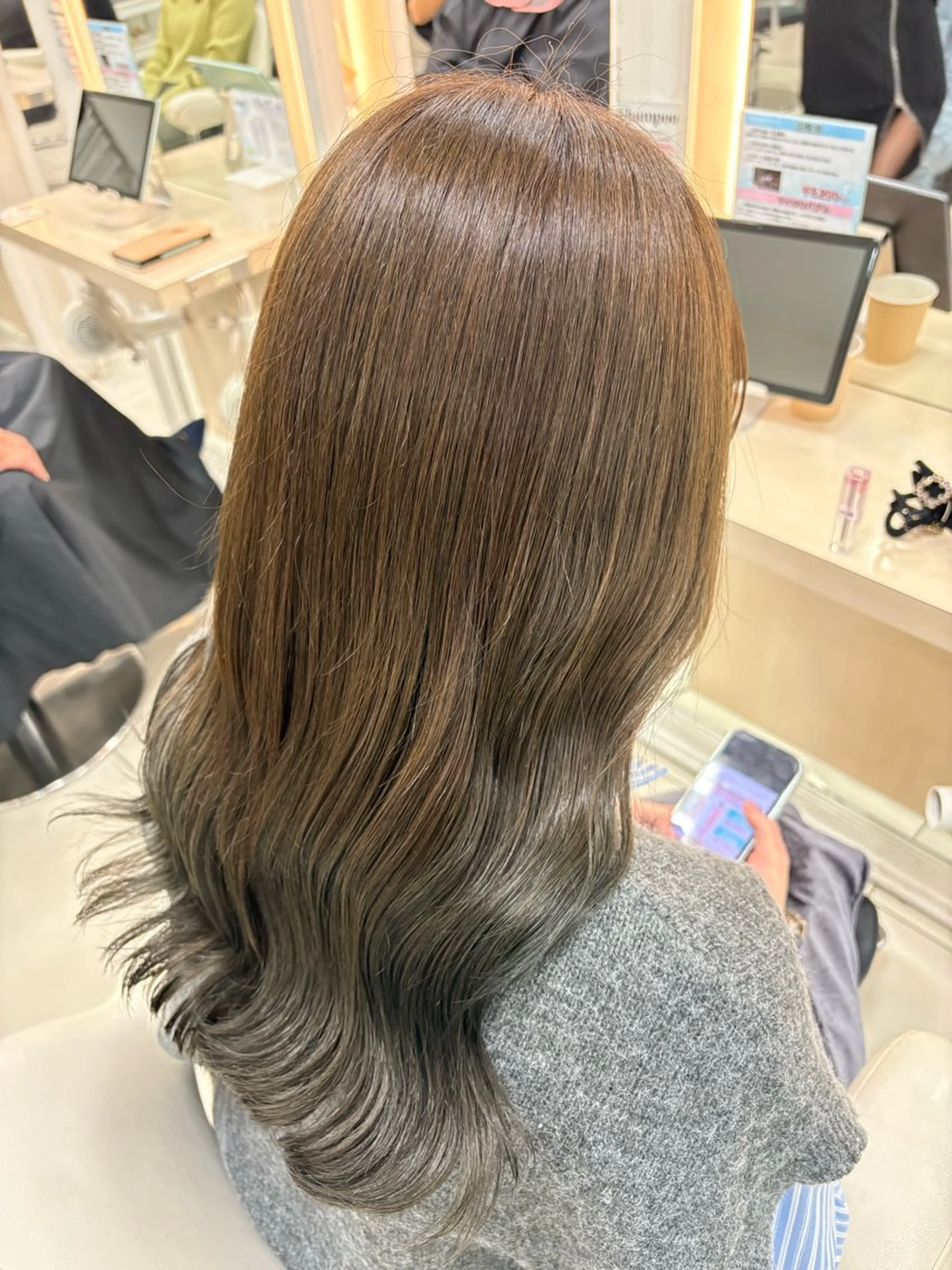 ロング カラー ヘアカラー トリートメント 髪質改善/艶カラー/ メンズパーマ/鈴木のヘアスタイル