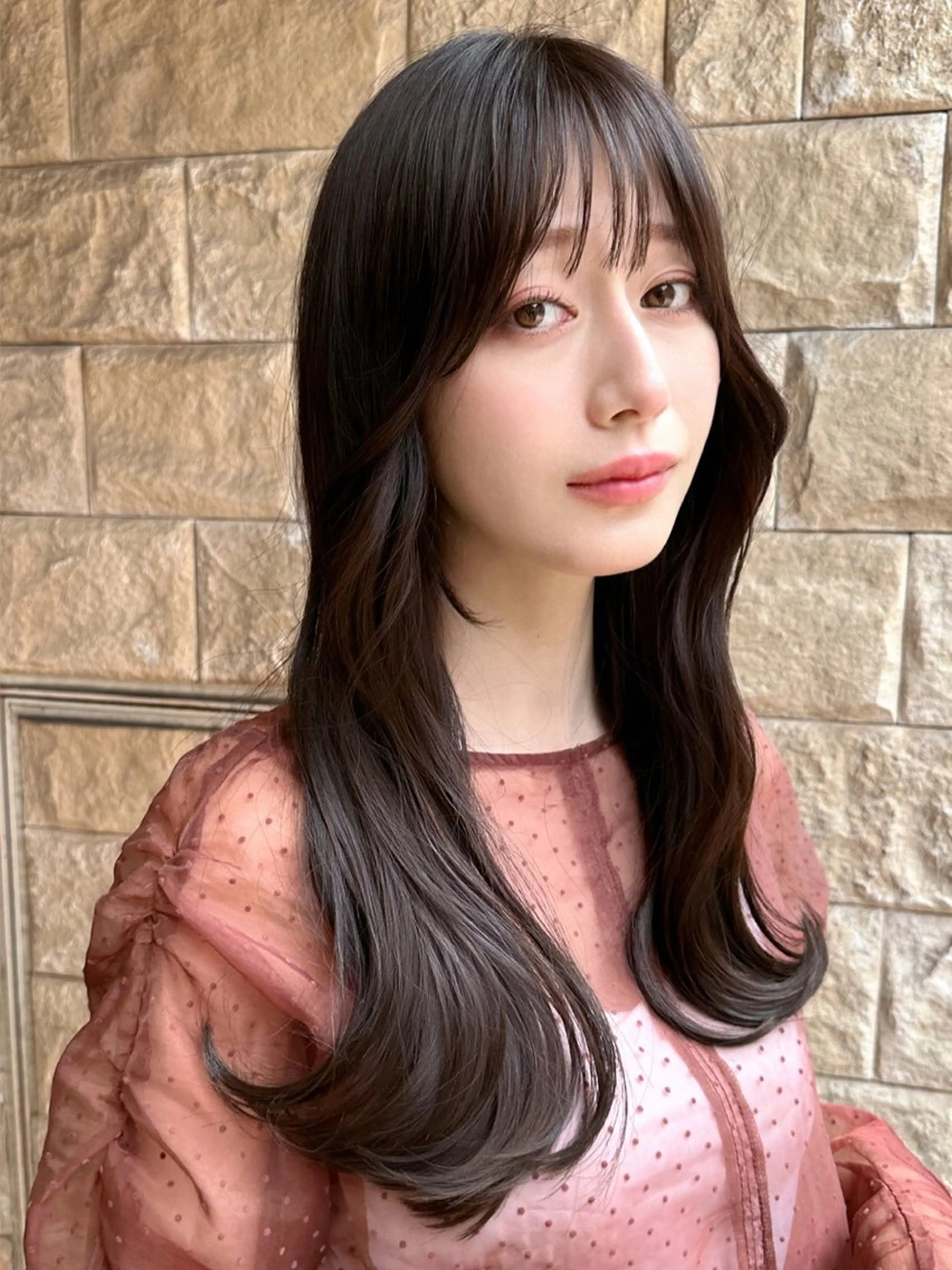 ロング 小川 夏実のヘアスタイル