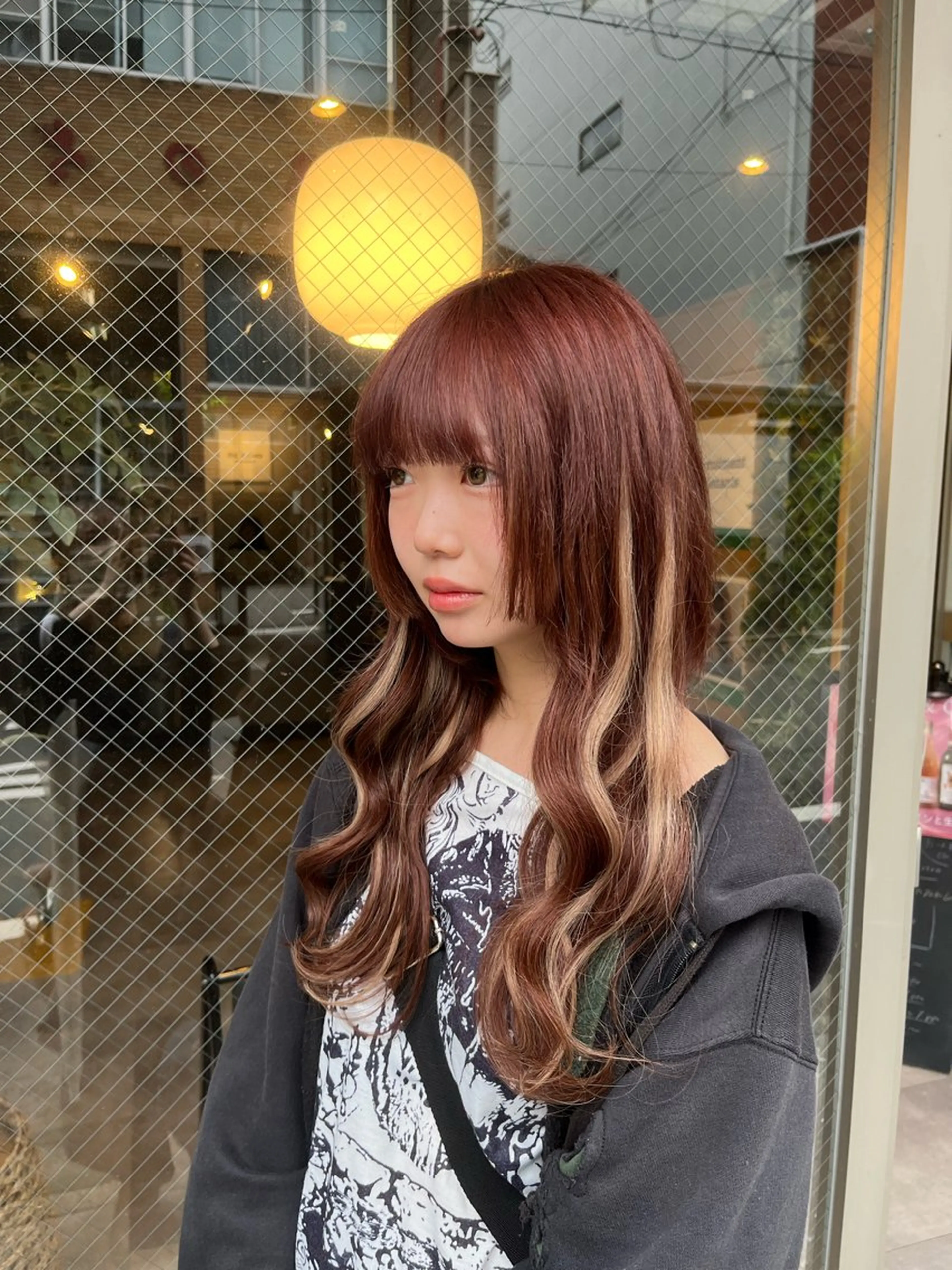 ロング αito新宿 ダブル カラーモデル募集のヘアスタイル
