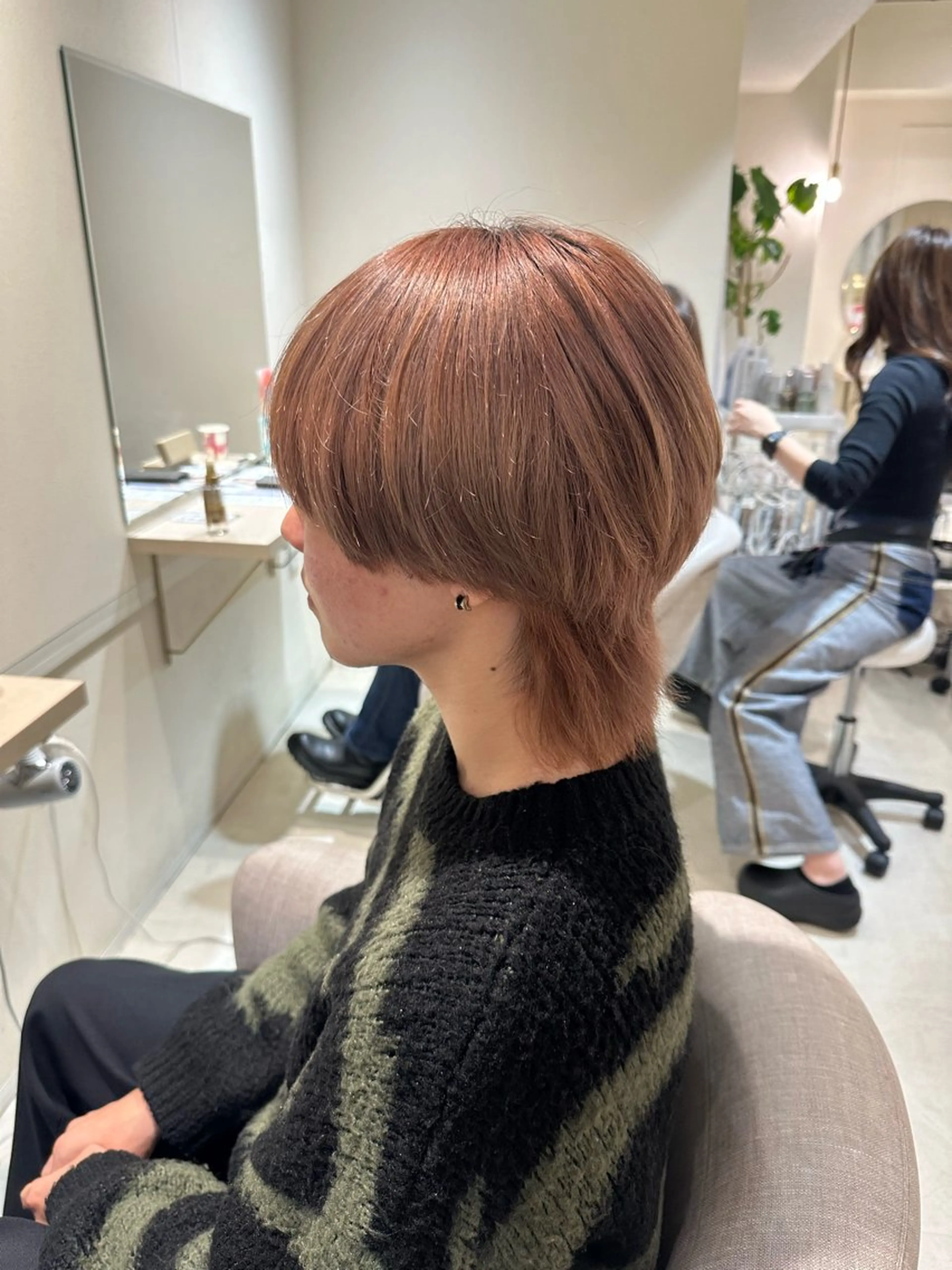 ショート CreBiA あきとのヘアスタイル