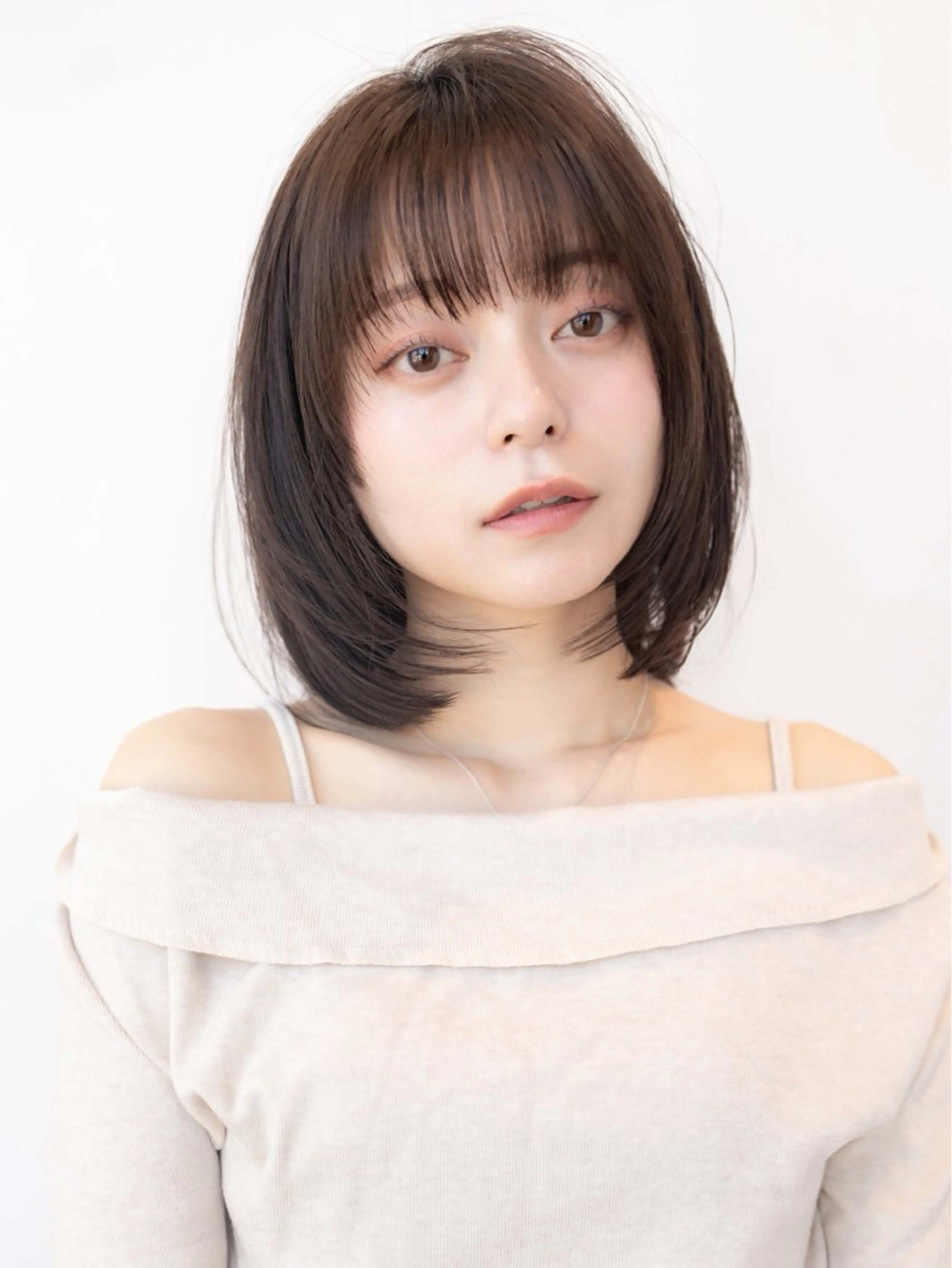 ミディアム カット ヘアカラー トリートメント フルノコウキ/新宿/ レイヤーボブ/韓国風のヘアスタイル