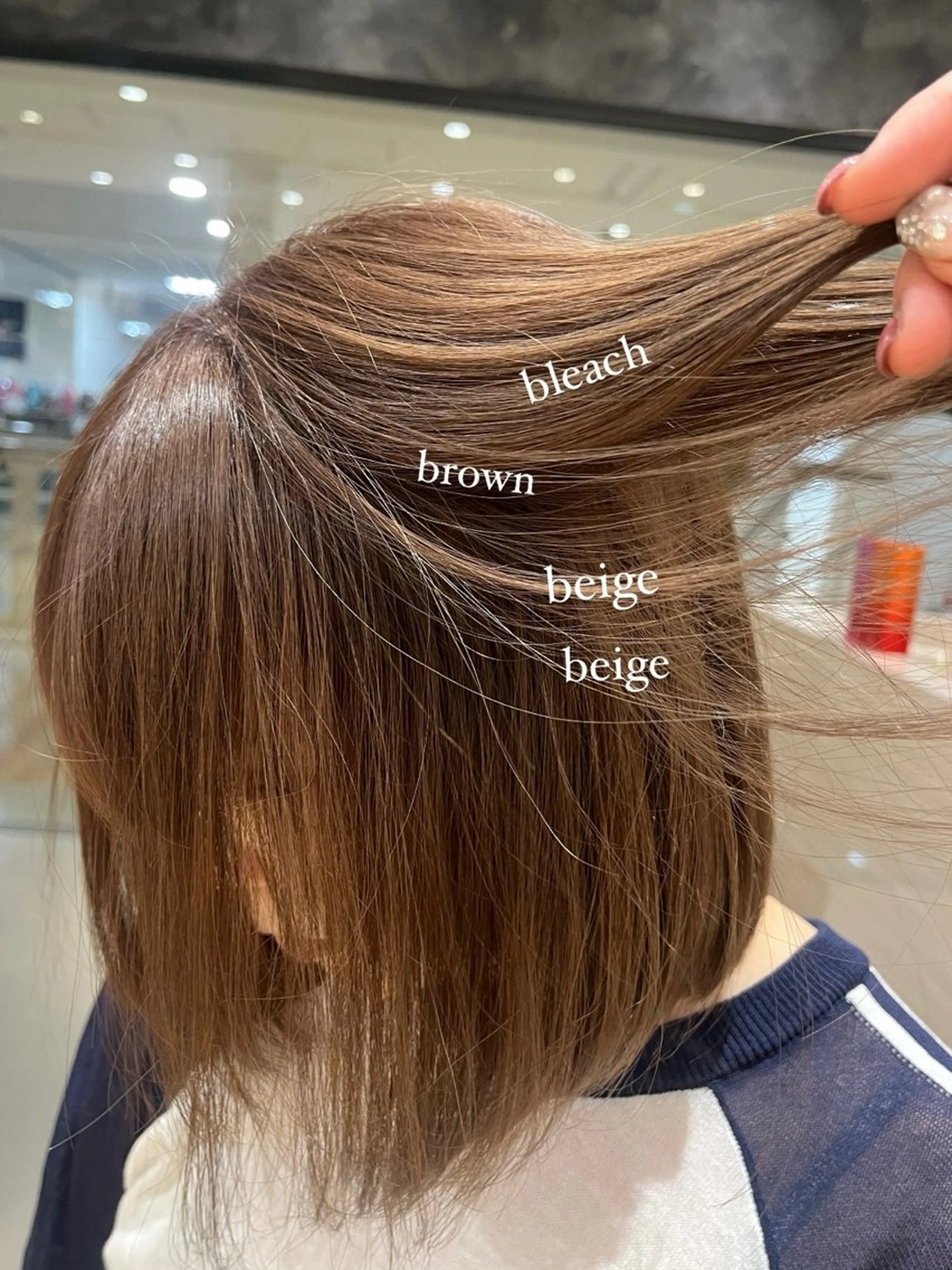 ショート カラー ベージュカラー ブラウンカラー ブラウンベージュ 🫧艶髪.ハイトーン 🫧Harukaのヘアスタイル