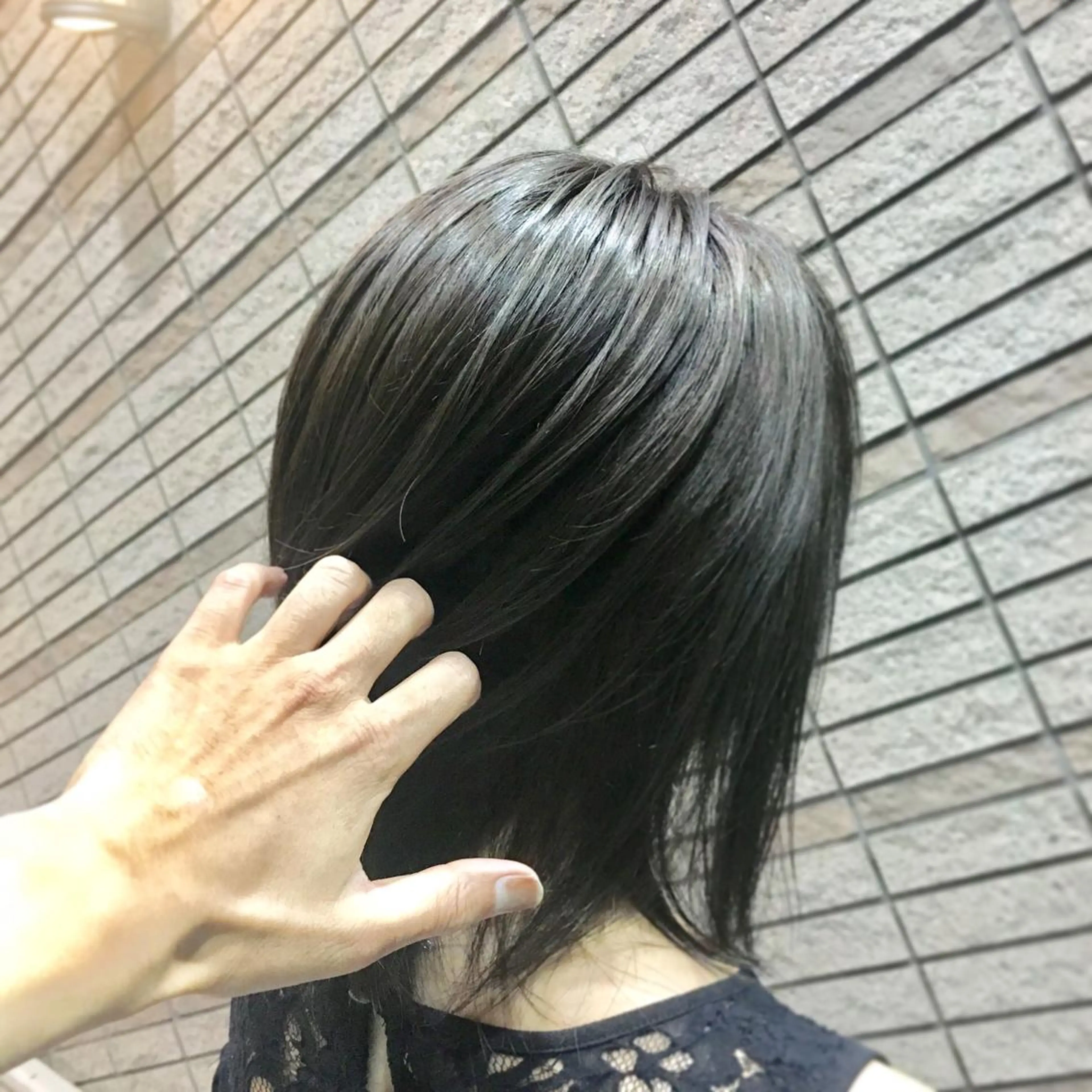 ショート カラー ブルーカラー ブルージュ イルミナカラー 外国人風カラー 縮毛矯正 N° jillva ♦️川端裕司♦️のヘアスタイル