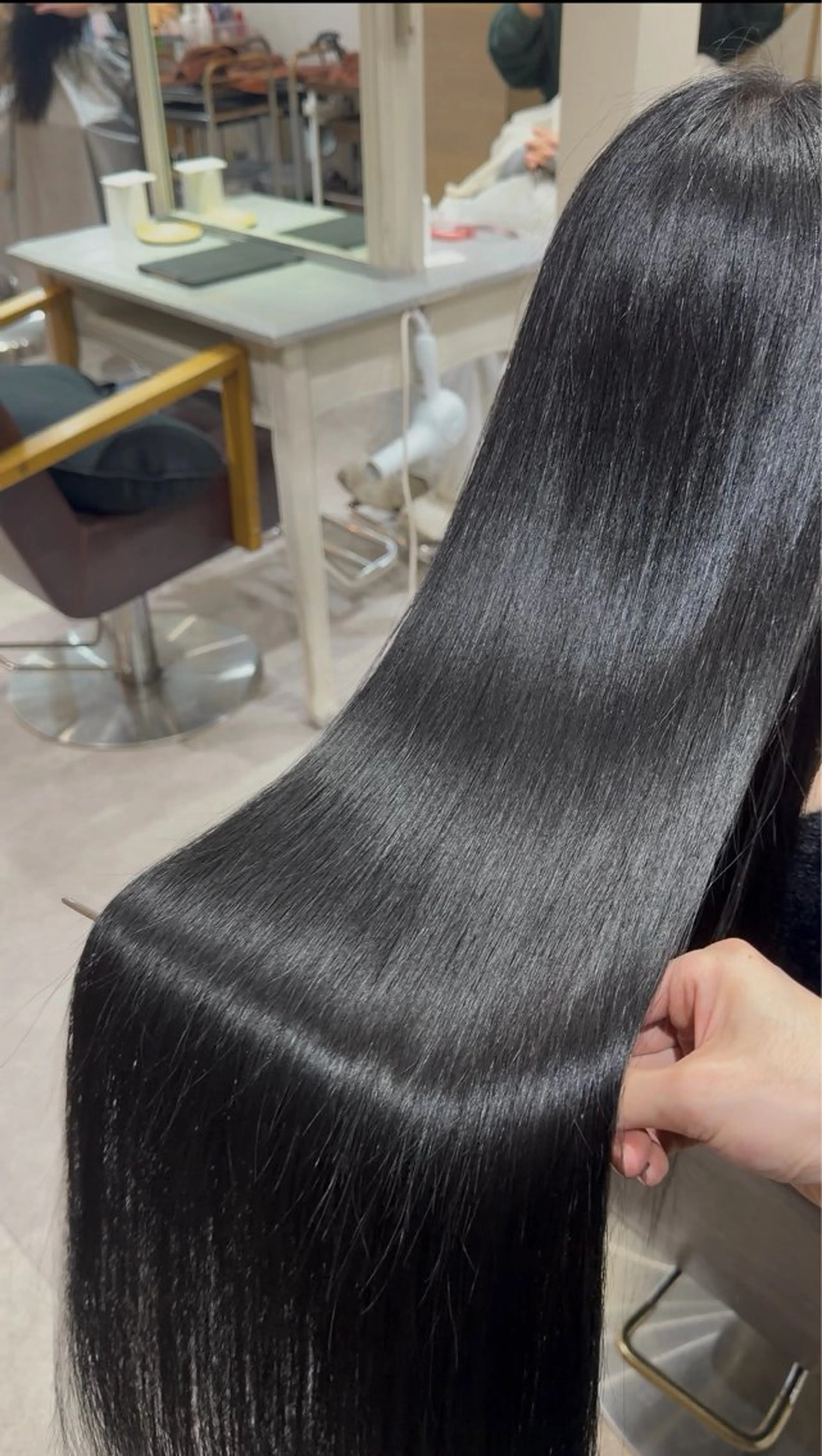 ロング クワハタ ショウタのヘアスタイル