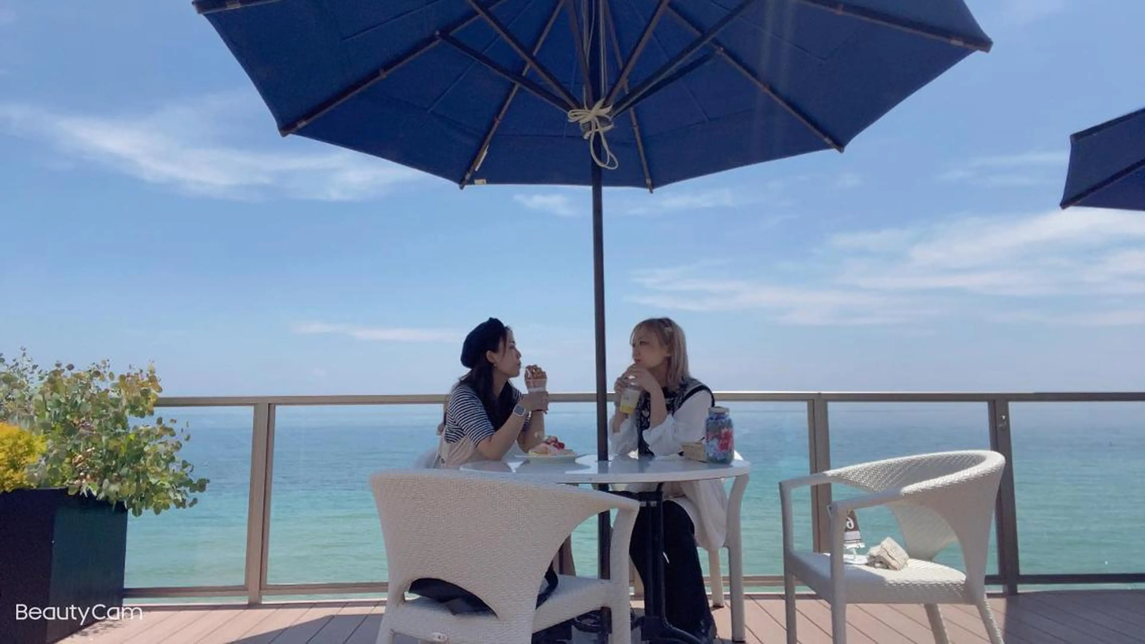 ロング カラー UNDER vr 【アンダーバー】のヘアスタイル