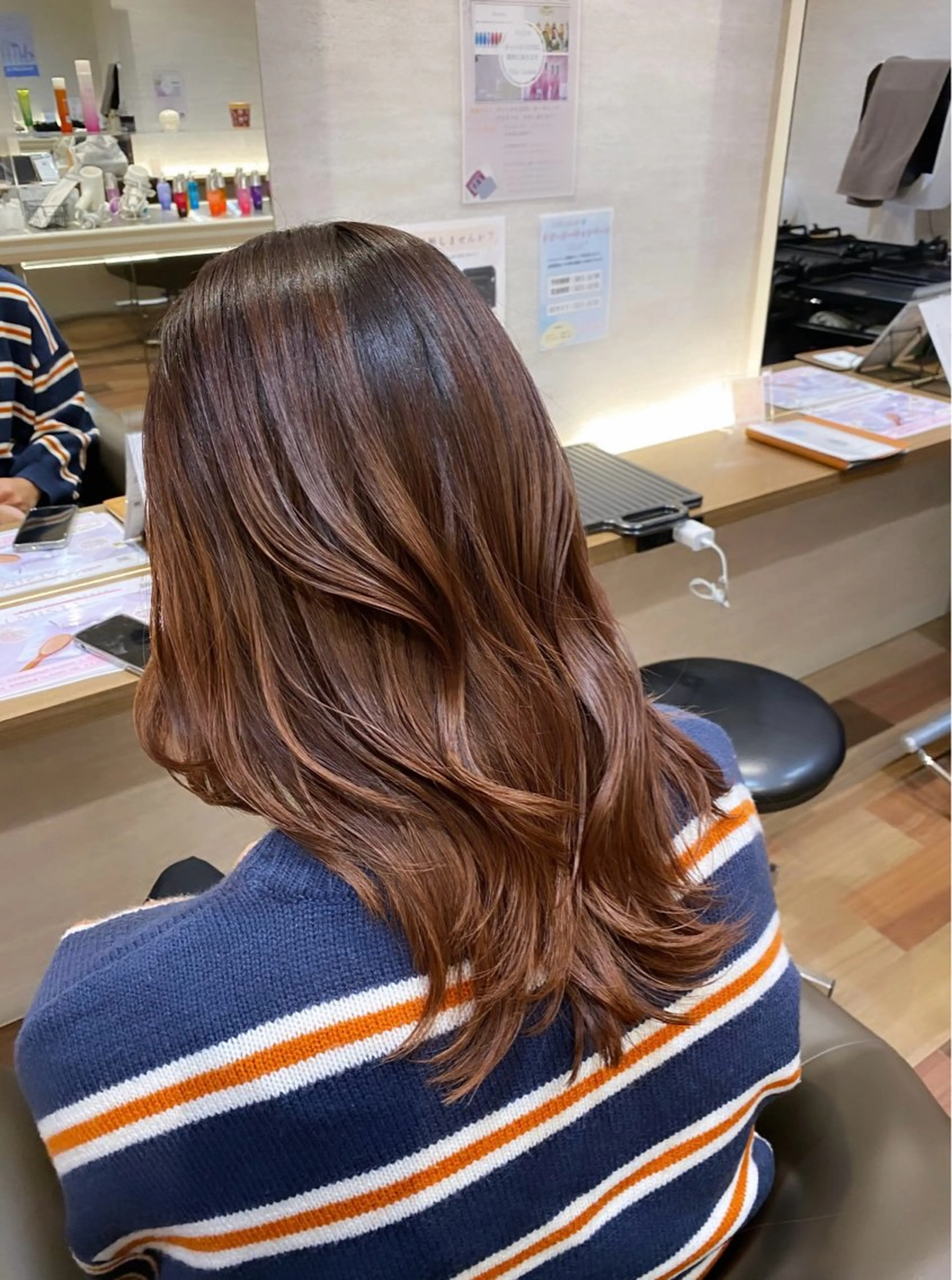 ミディアム レイヤーカット 森 千風優のヘアスタイル