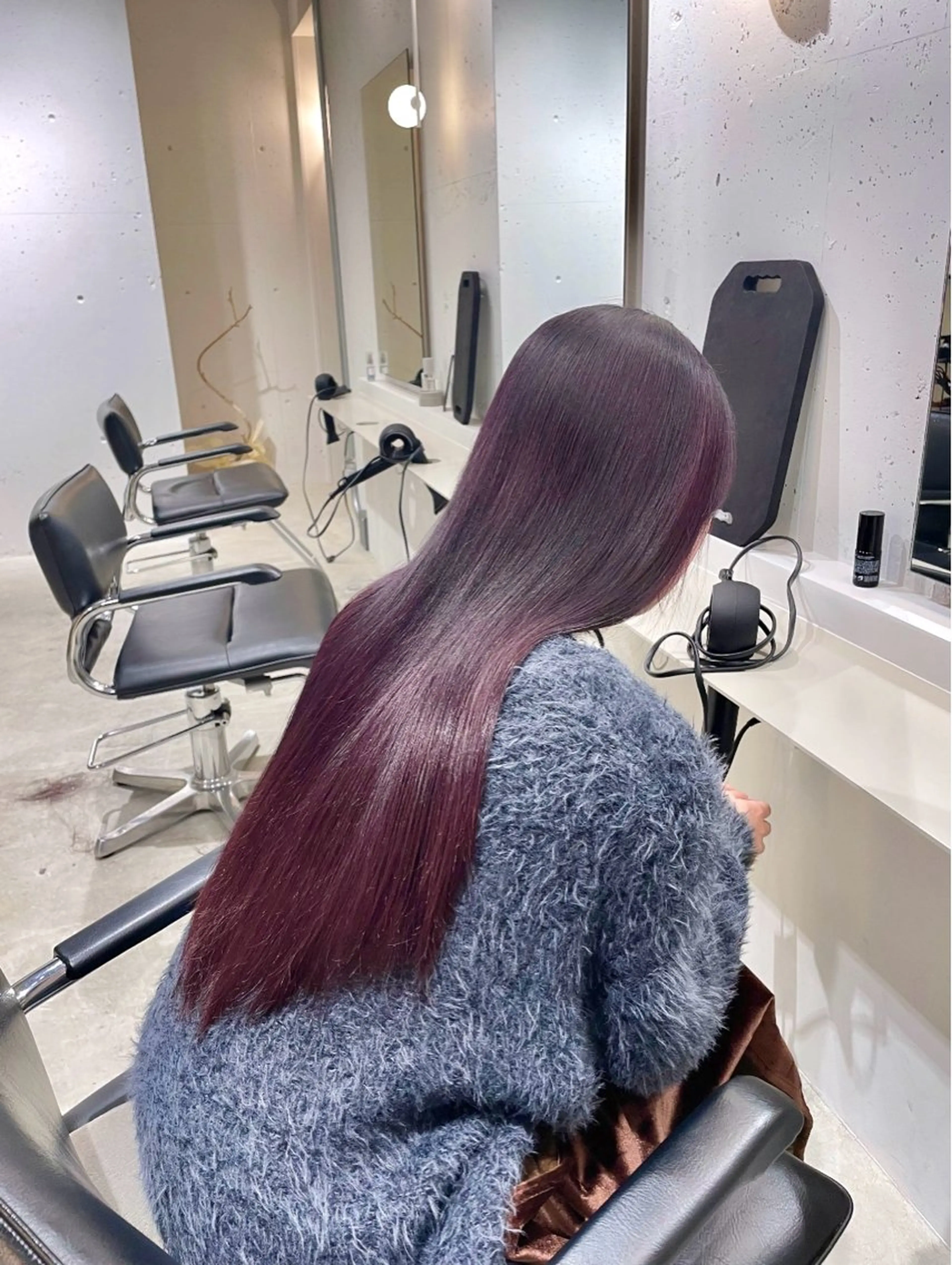 ロング カラー ヘアカラー トリートメント tim所属・tim hinaのヘアスタイル