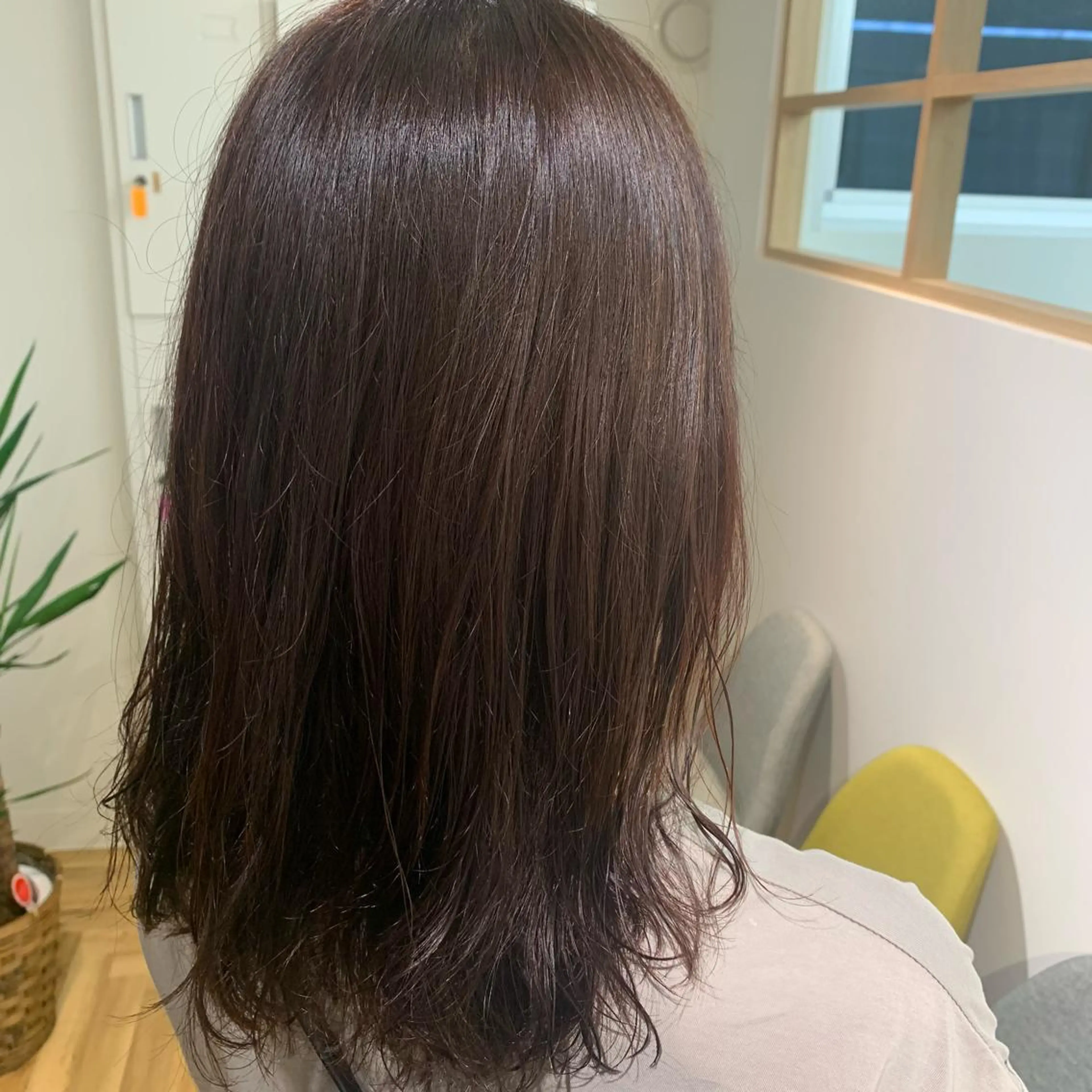 カラー ブラウンカラー ピンクカラー 齊藤 来美のヘアスタイル