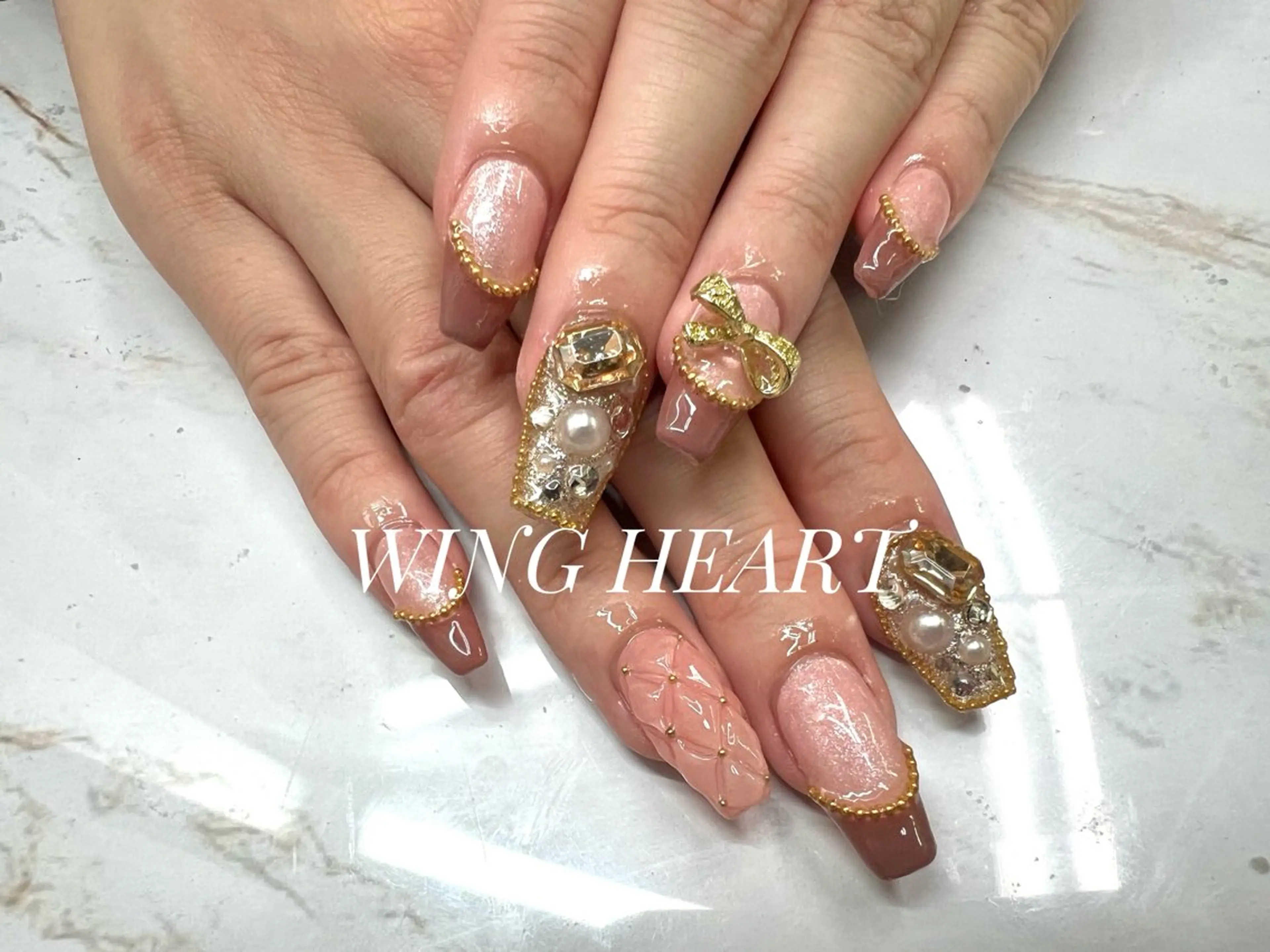 ネイル I. AYUMIのネイルデザイン