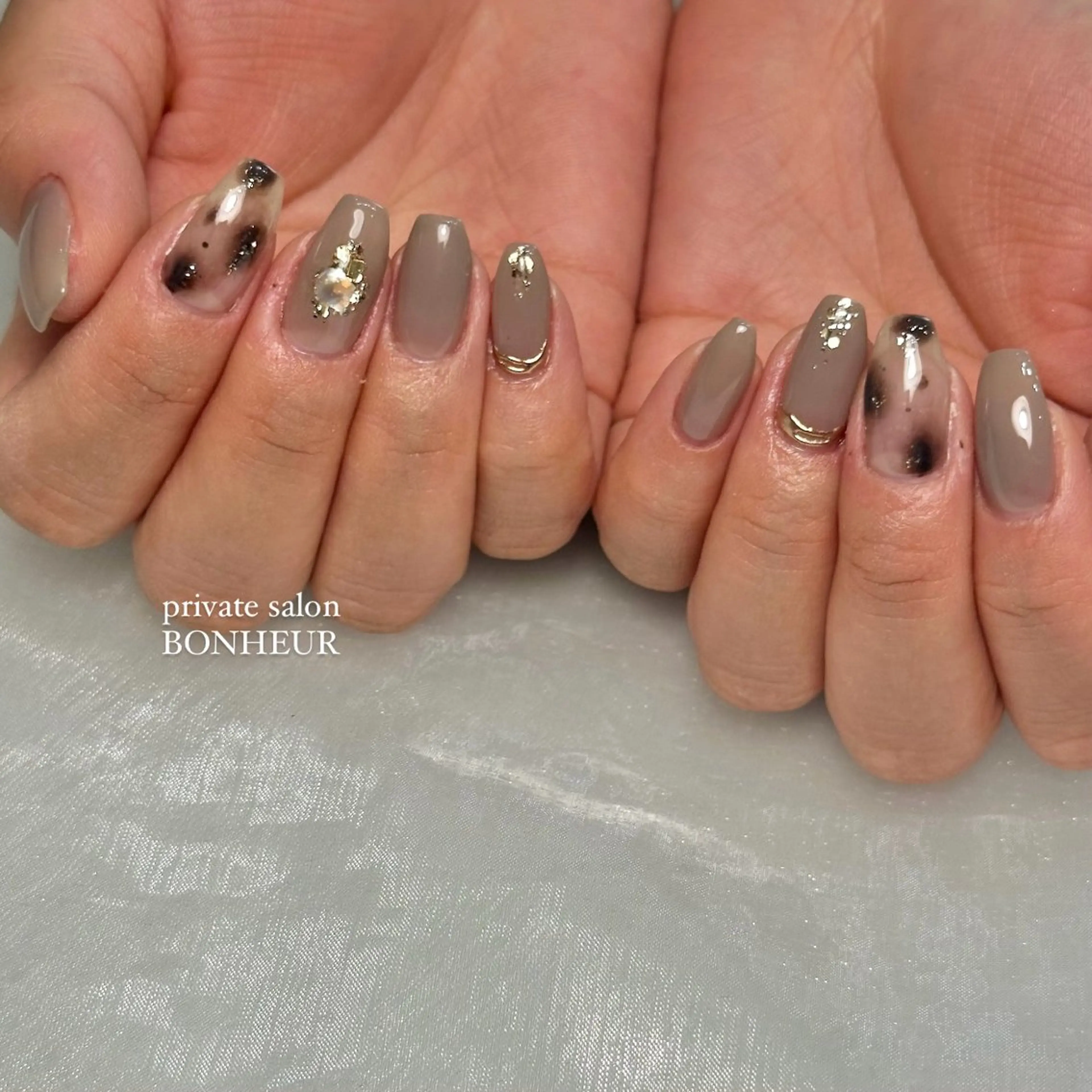 ネイル ハンドネイル BONHEUR Annaのネイルデザイン