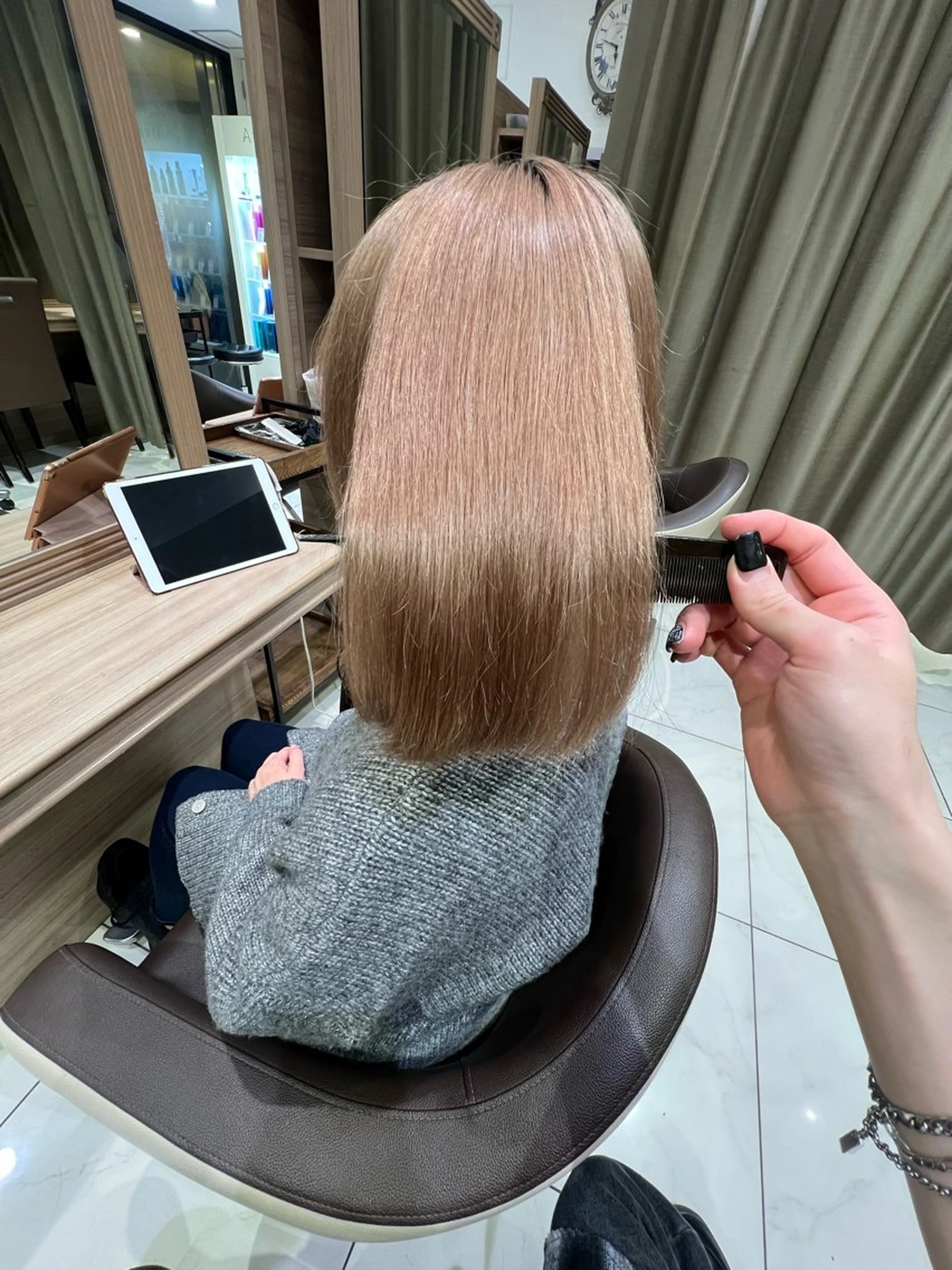ミディアム カラー ヘアカラー トリートメント 艶髪ハイトーン 💎りゅうやのヘアスタイル