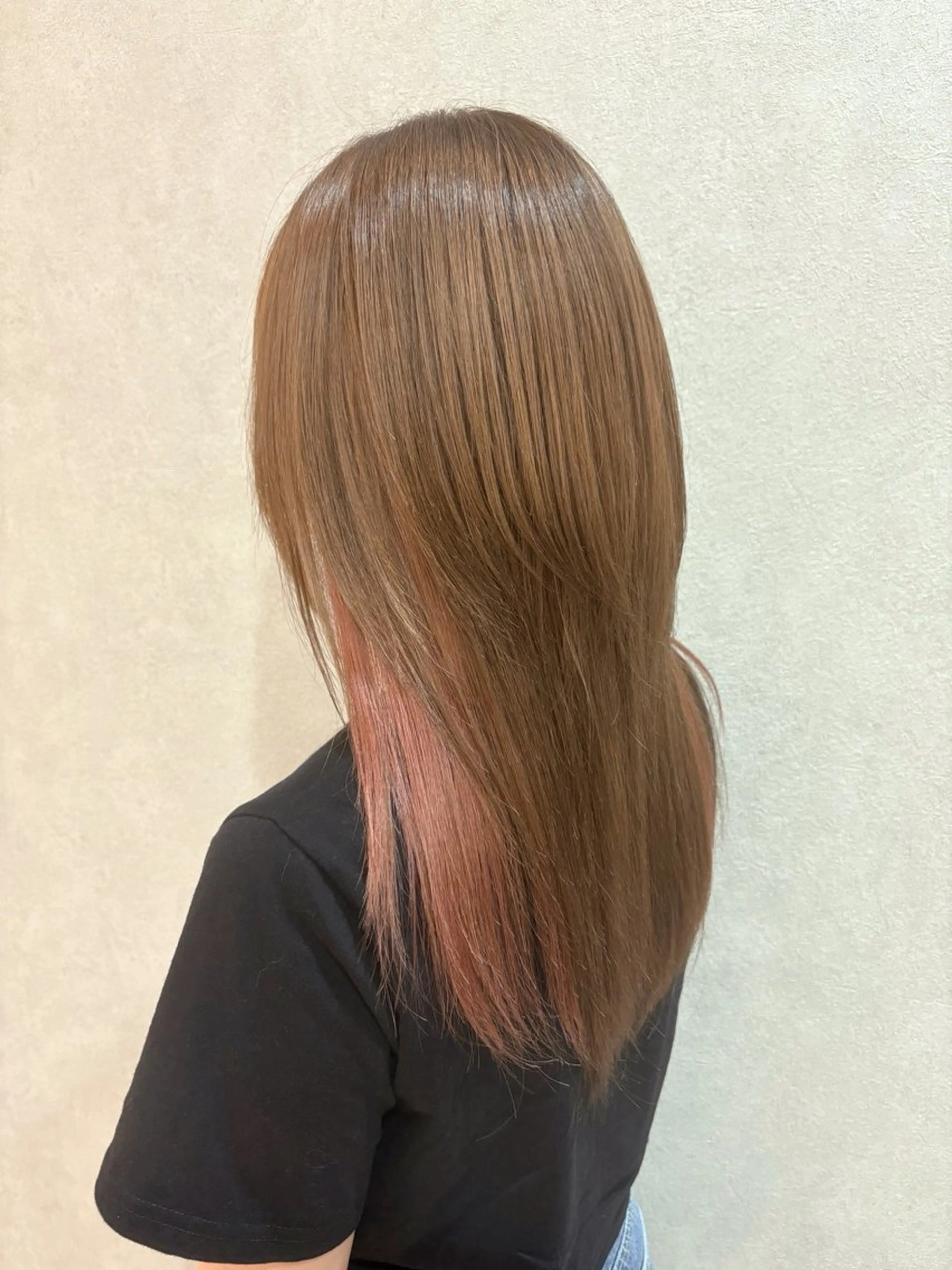 ロング カラー ベージュカラー ピンクカラー ピンクベージュ ヘアカラー トリートメント 中澤 壱太のヘアスタイル