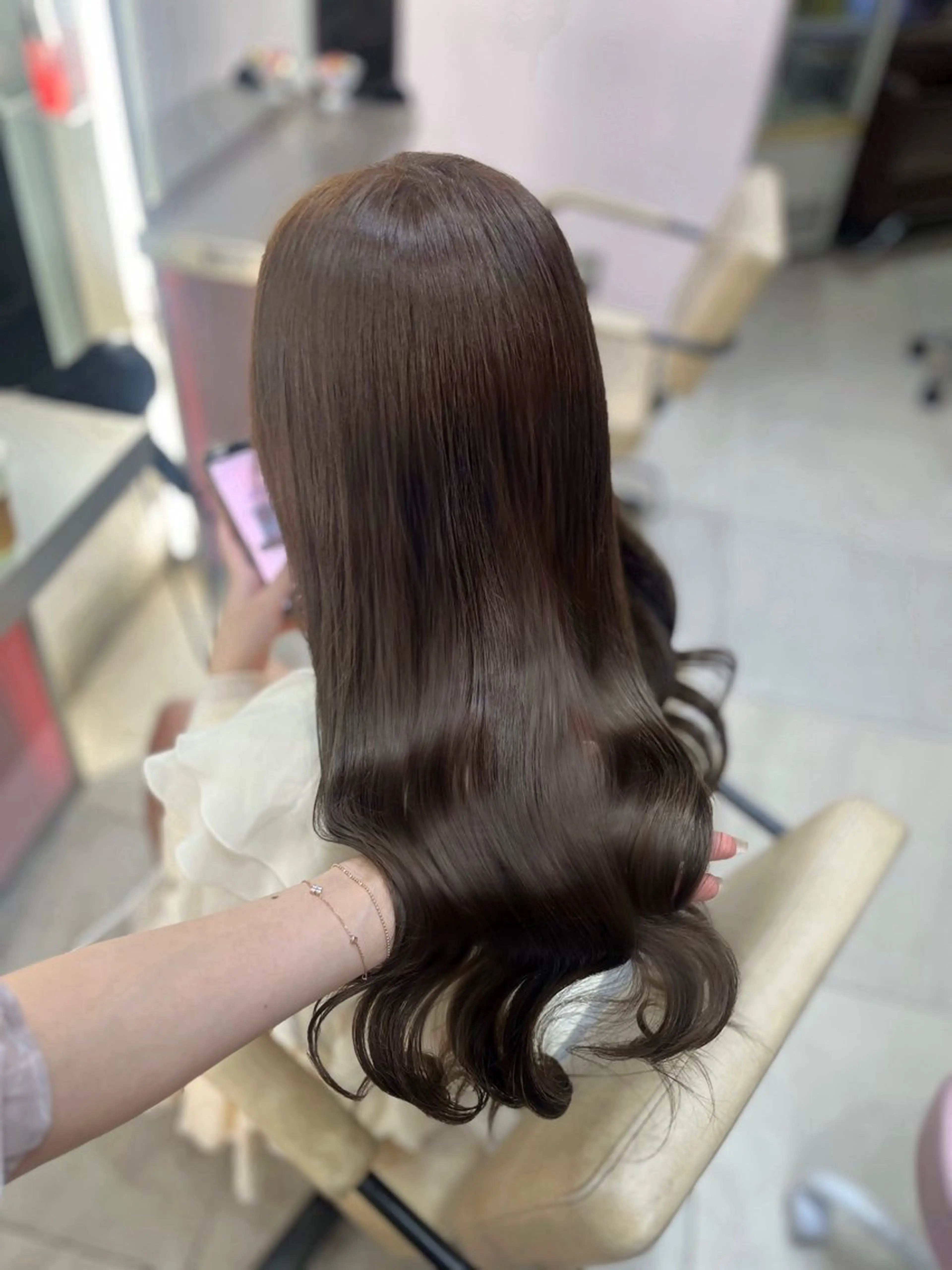 ロング カラー 透明感カラー オリーブカラー euphoria +n 池袋サンシャイン通り所属・euphoria みい♡のヘアスタイル