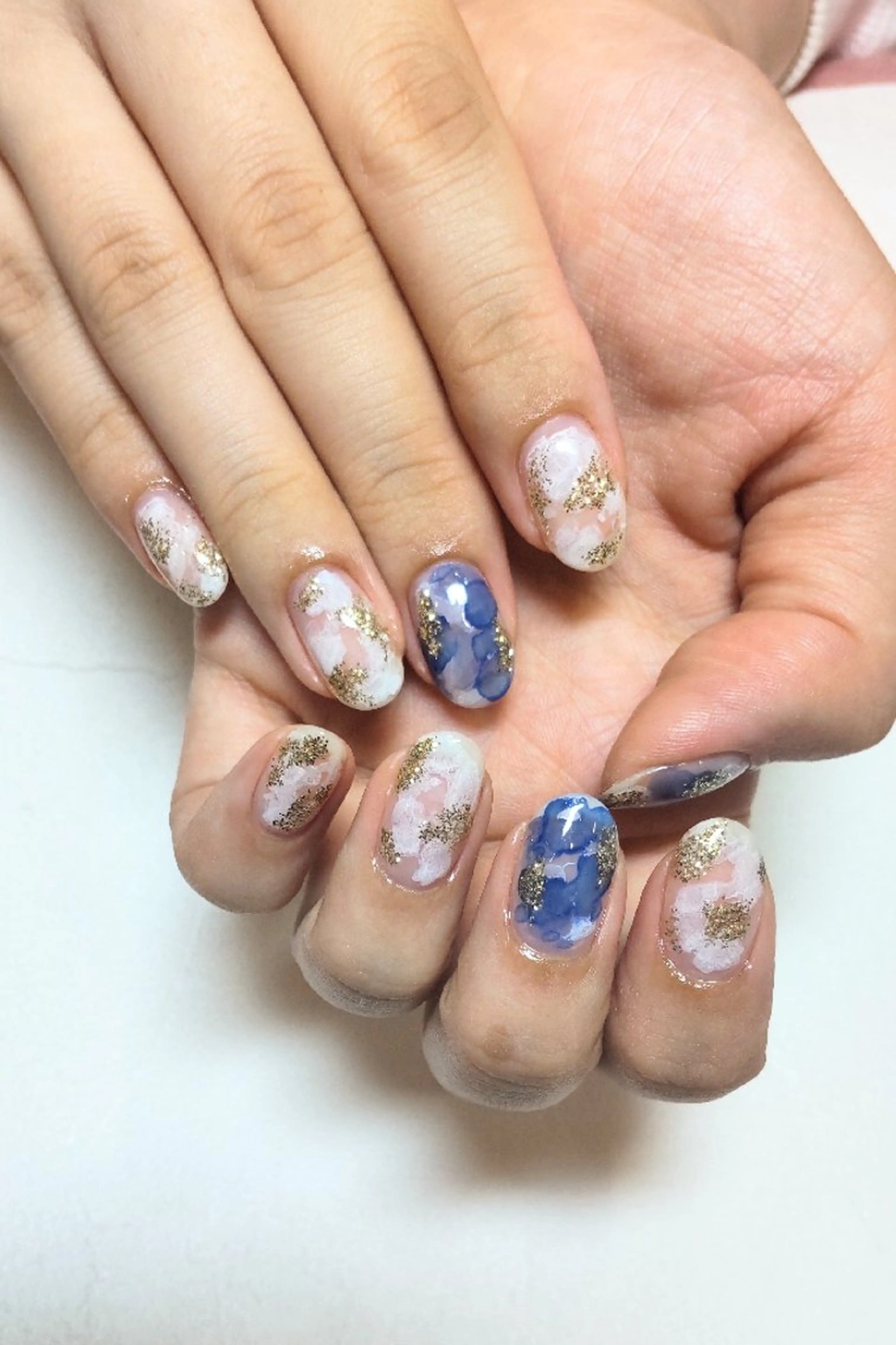 ネイル ニュアンスネイル CHOUETTE MIOのネイルデザイン