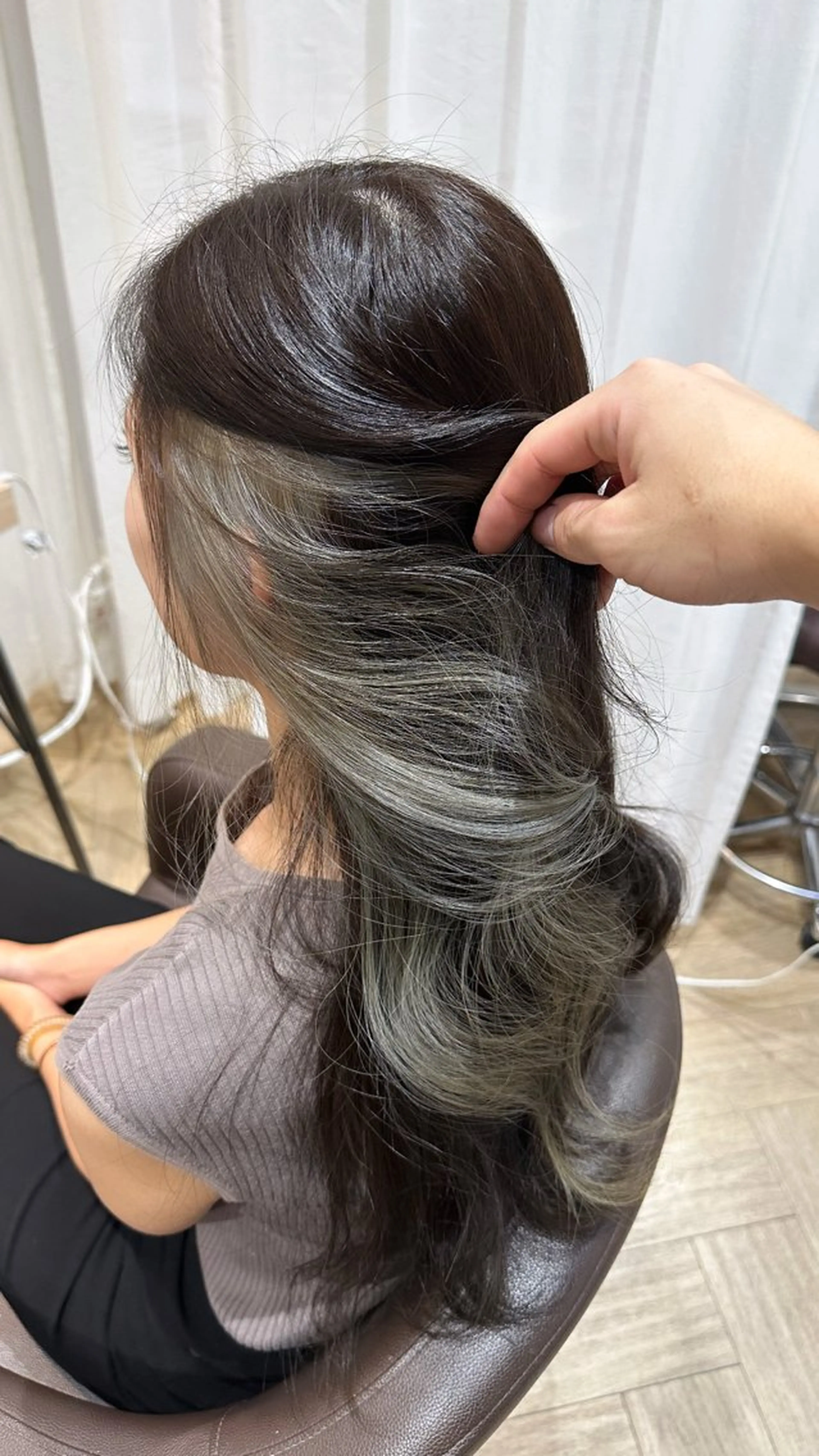 ロング カラー AVANCE田中 稜大のヘアスタイル