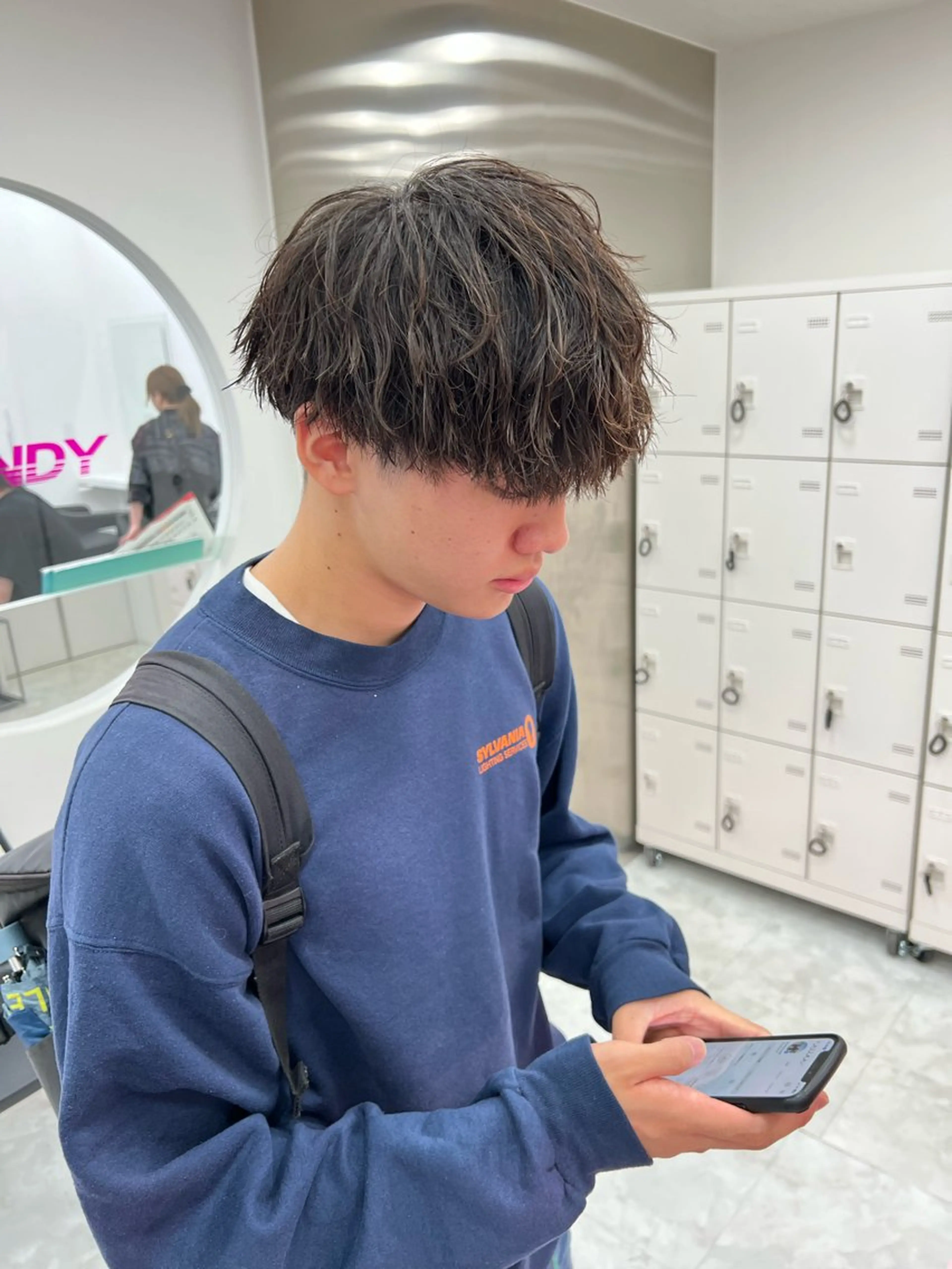 ミディアム パーマ メンズ ミディアムパーマ センターパート メンズ韓国風 韓国マッシュ マッシュウルフ トレンド/レイヤー うる艶🪞CANDYのヘアスタイル