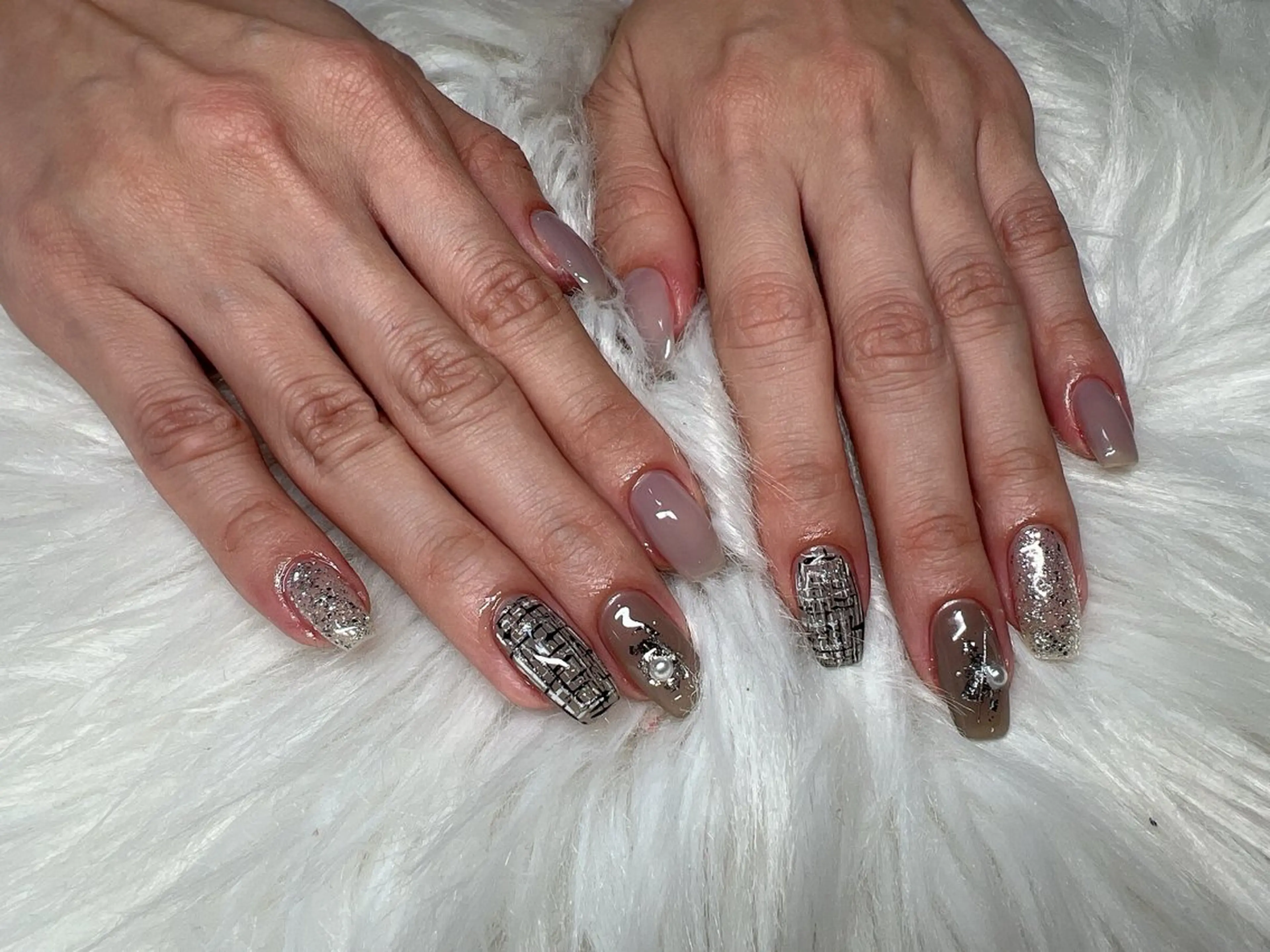 ネイル ハンドネイル Lavish nailのネイルデザイン