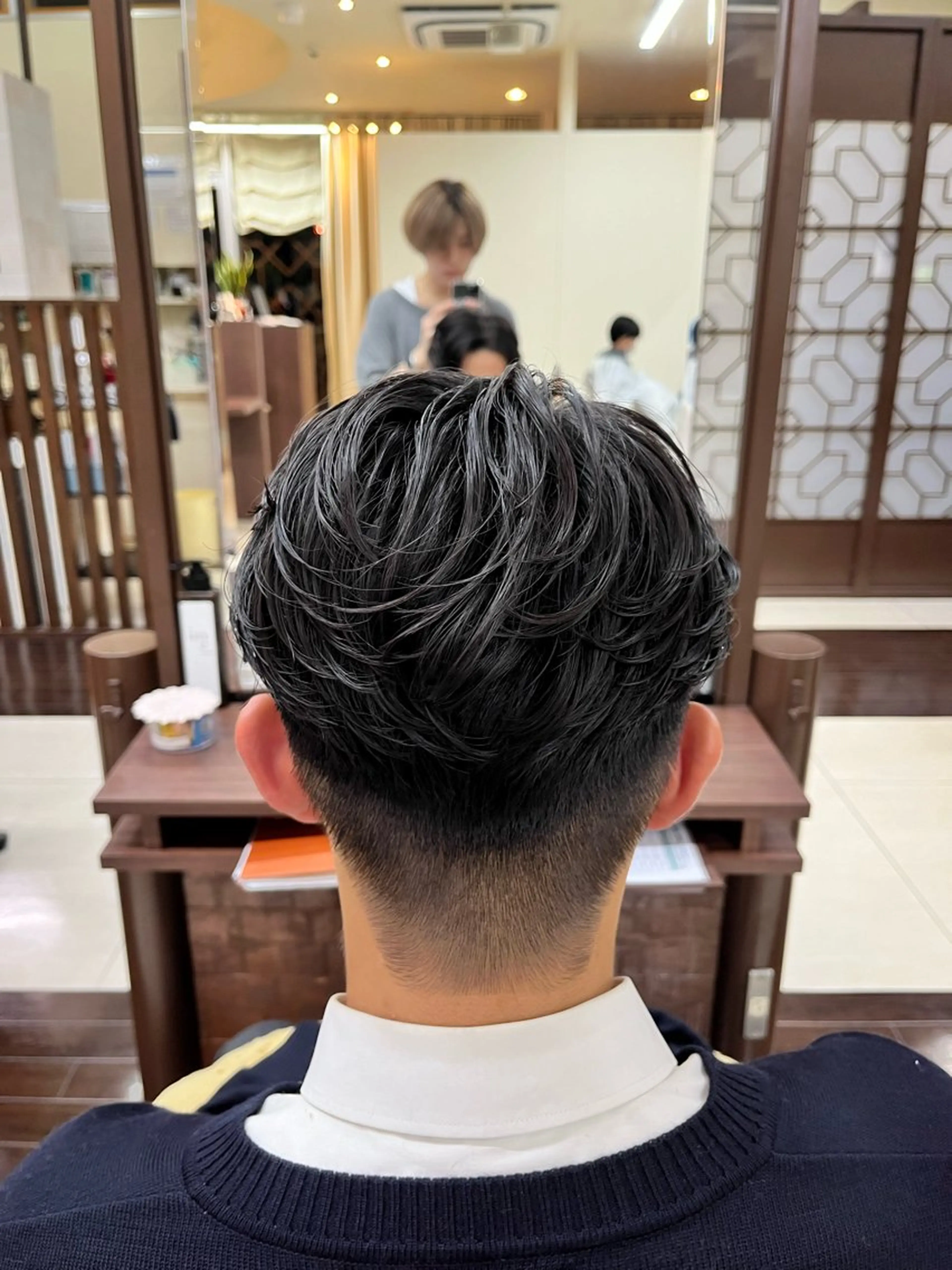 ショート パーマ メンズ センターパート メンズパーマ ニュアンスパーマ AROH  men's cut&men's perm 船橋店所属・🧊メンズ特化🧊 高木航希のヘアスタイル