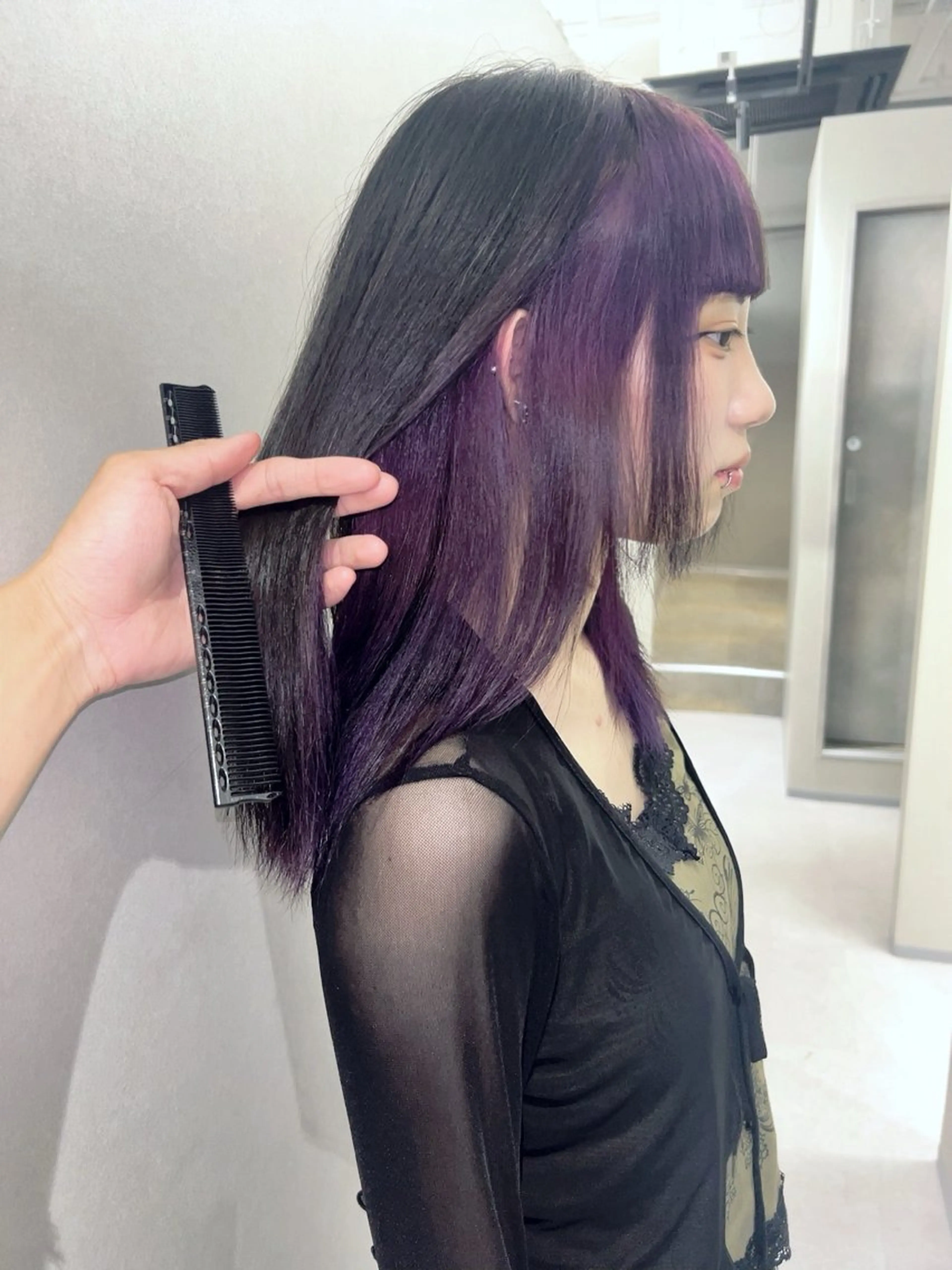 ミディアム パープルカラー ヘアカラー ハイトーン/レイヤー /迫田龍明のヘアスタイル