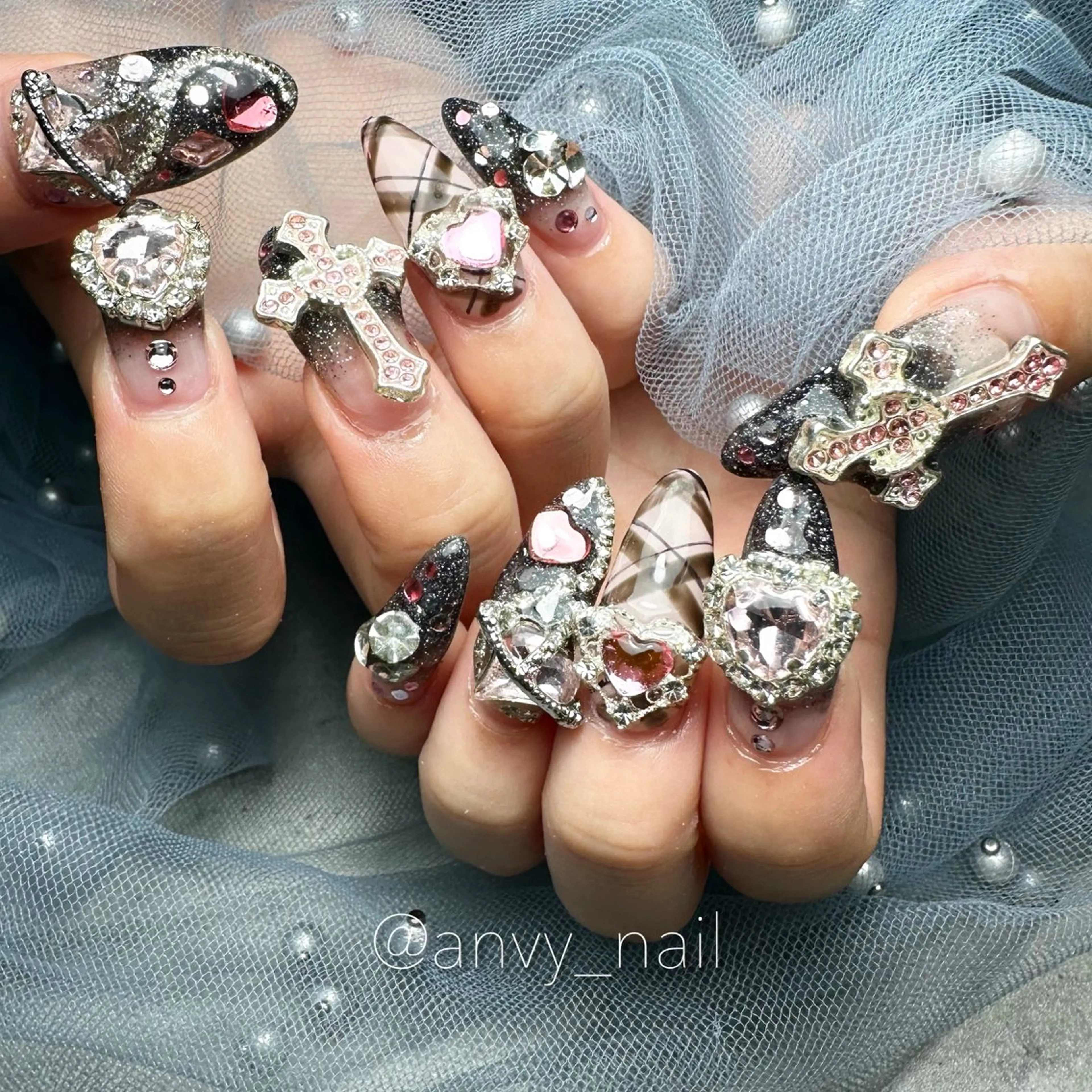 ネイル アートネイル 持ち込み NAIL SALON あんび所属・nail salon あんびのネイルデザイン