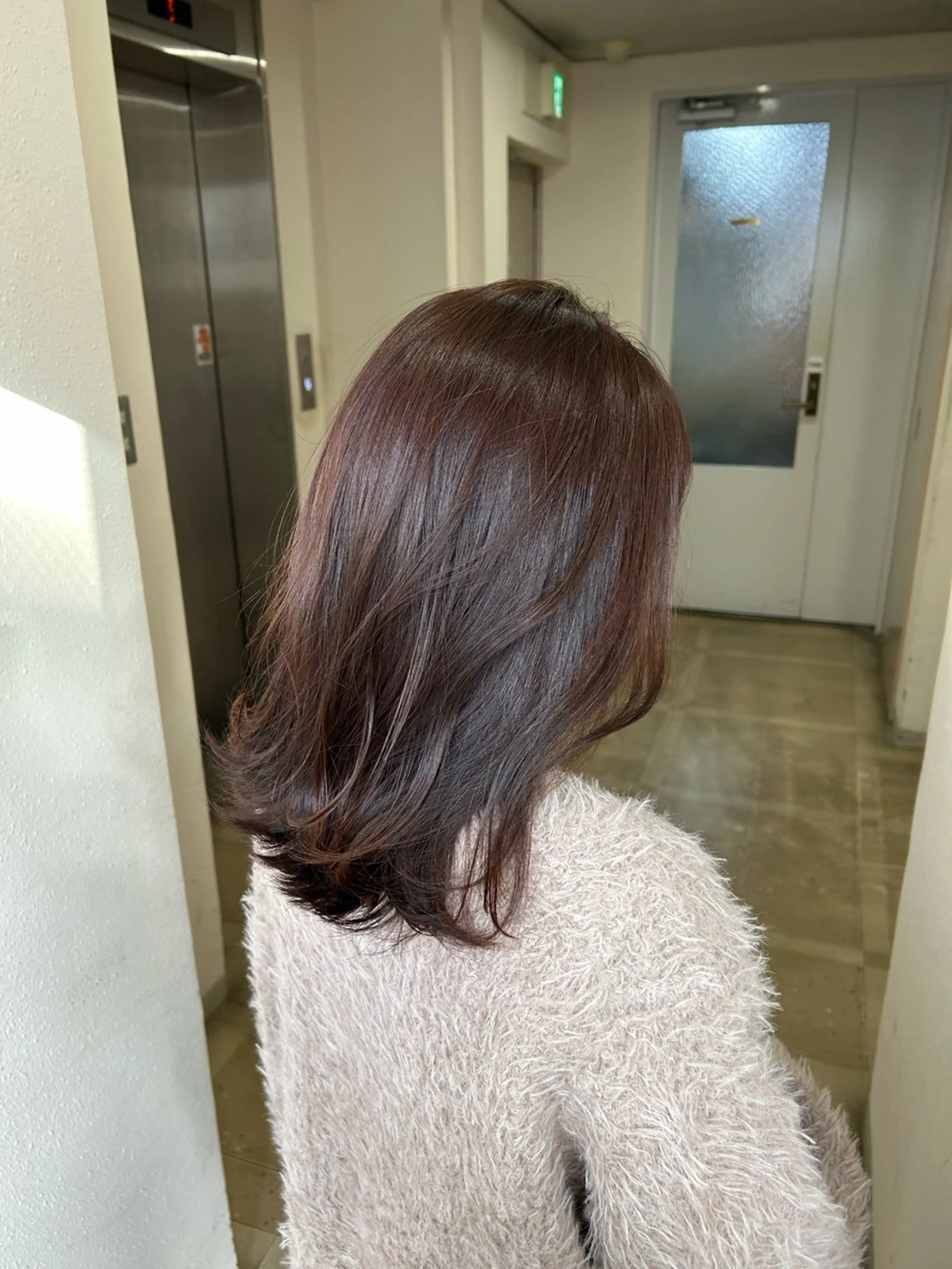 ミディアム ヘアカラー トリートメント 暖色カラー/レイヤー /Moeのヘアスタイル