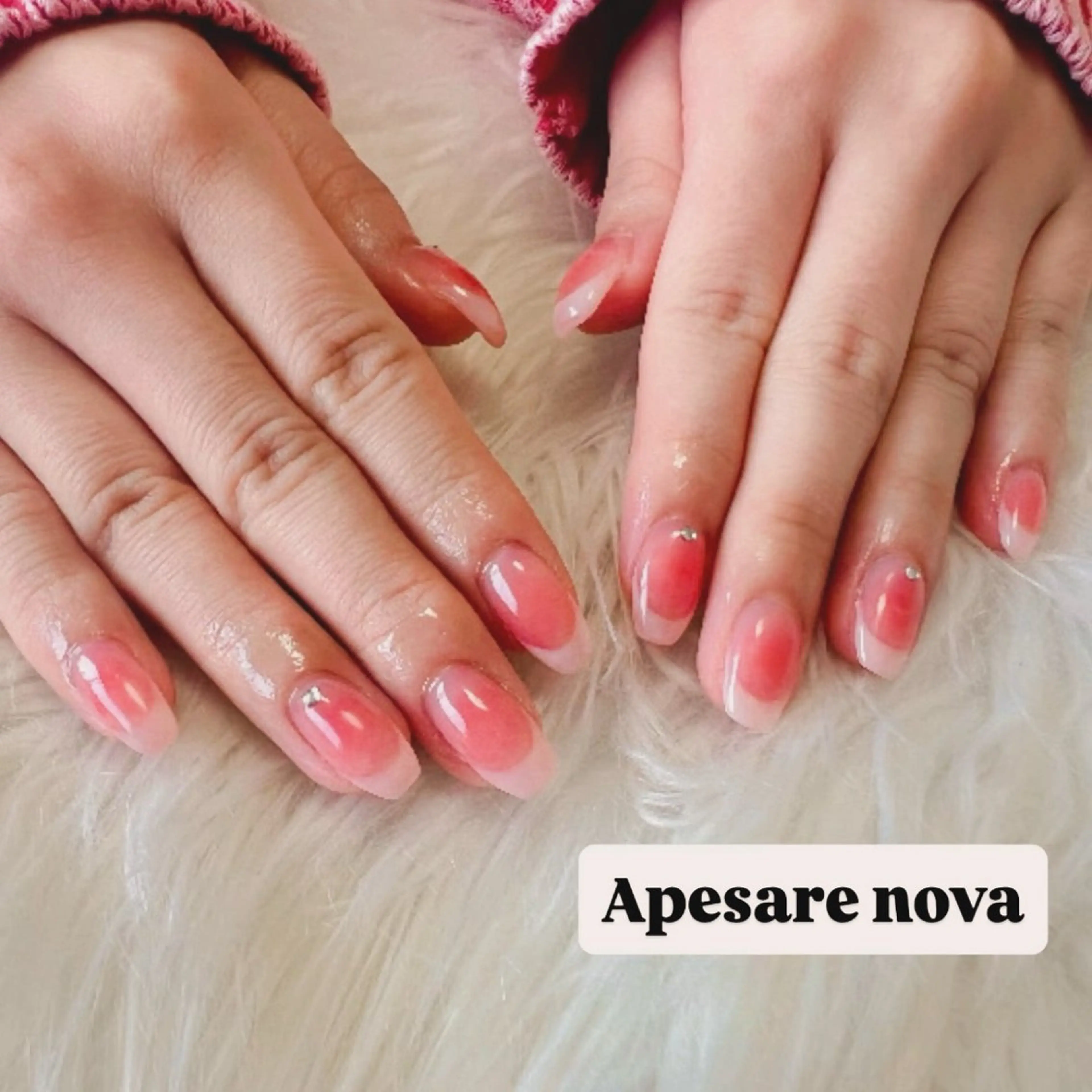 ネイル Apesare novaのネイルデザイン