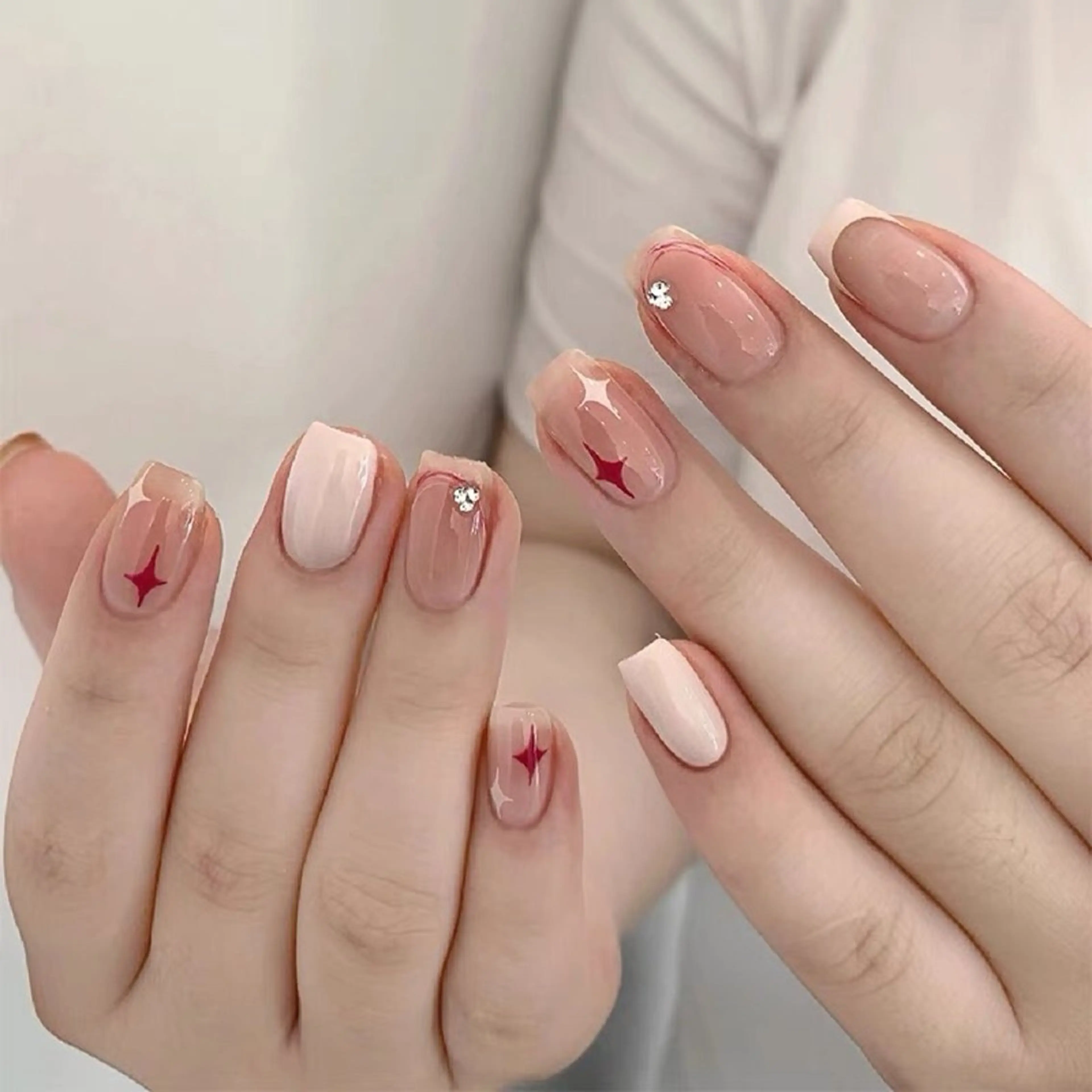 ネイル 菲菲ネイルサロン所属・FJ ネイルサロンのネイルデザイン