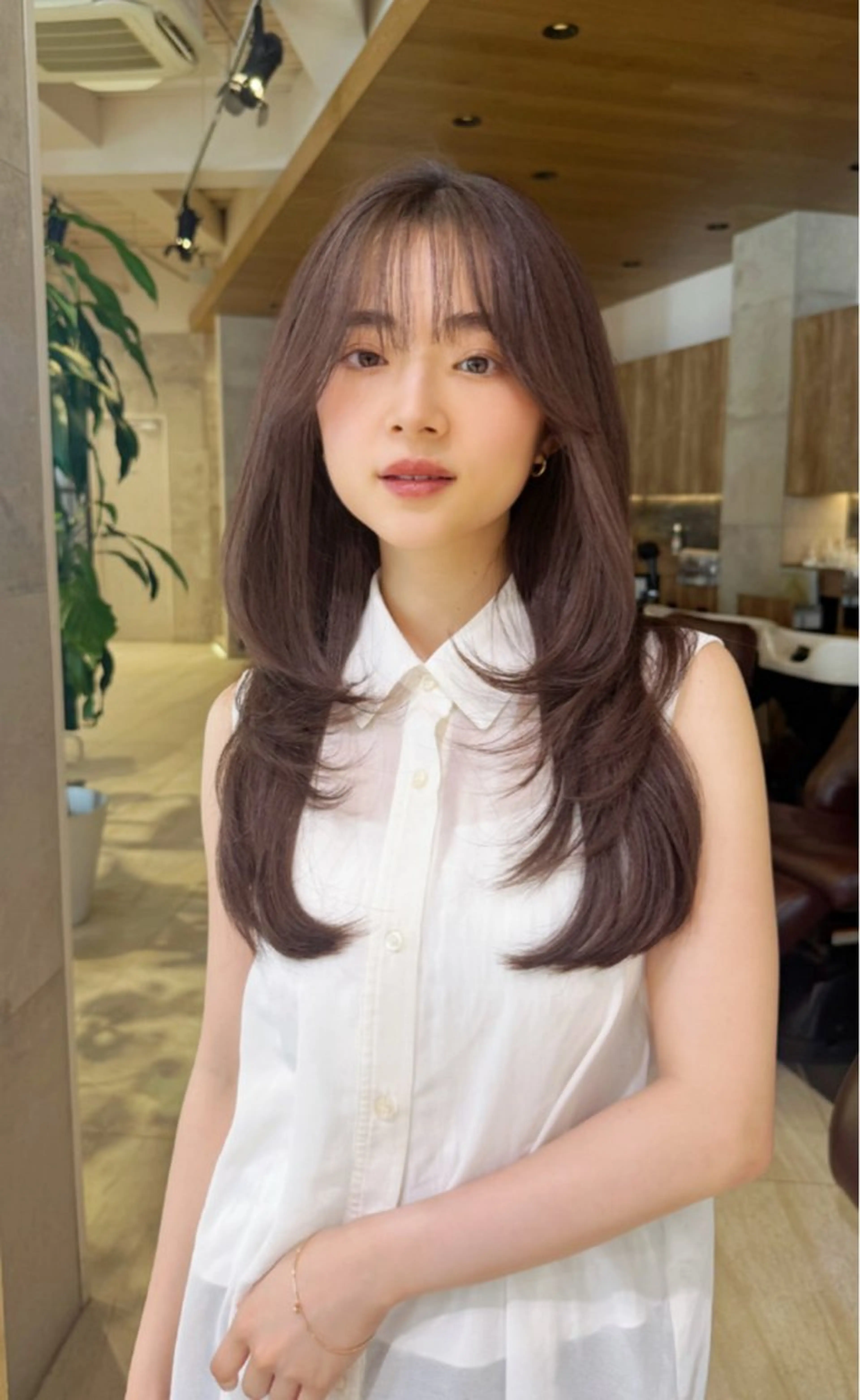 セミロング 無料カットモデル /レイヤー特化/荒砂のヘアスタイル