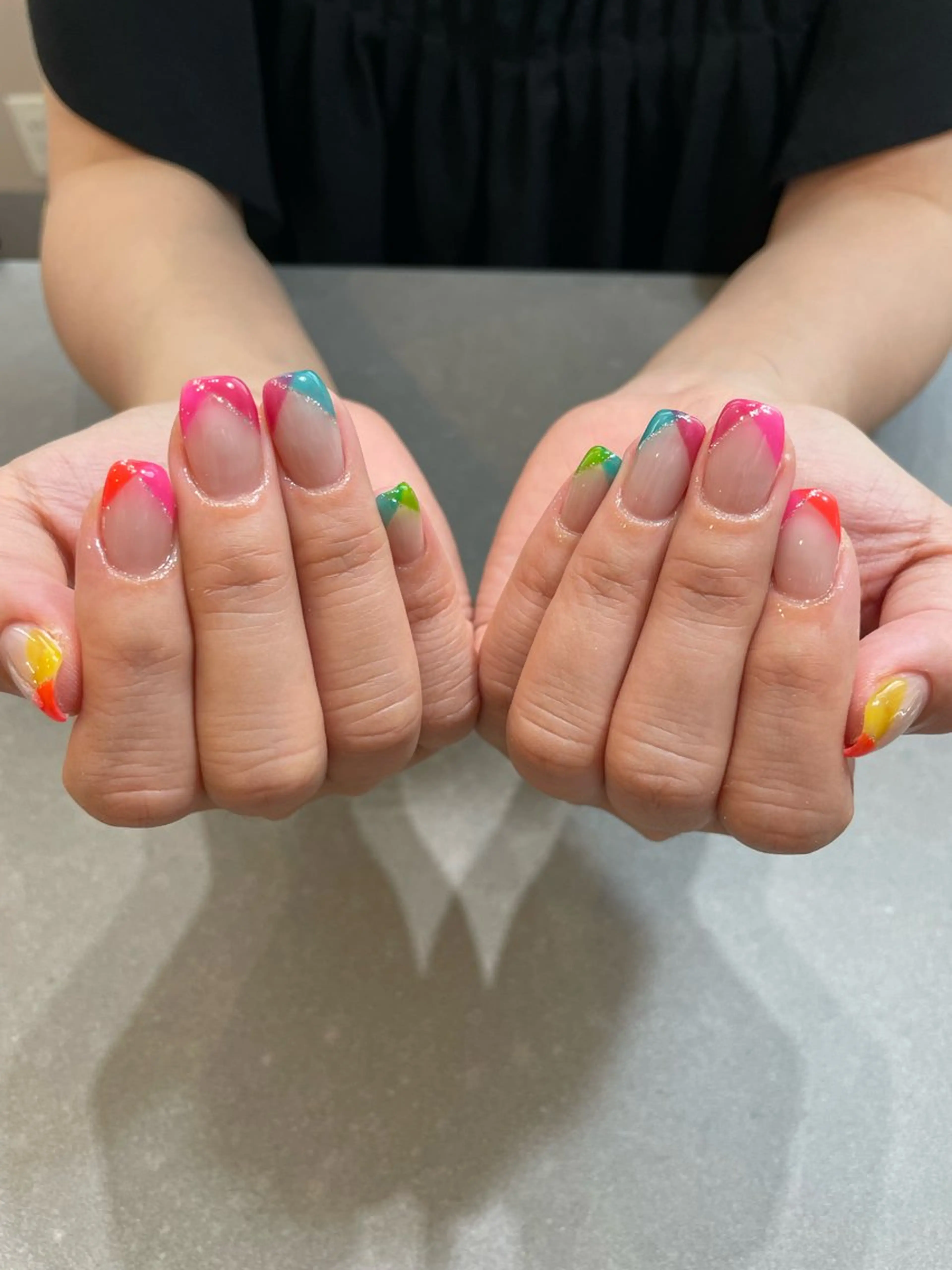 ミディアム colorer suuuのネイルデザイン