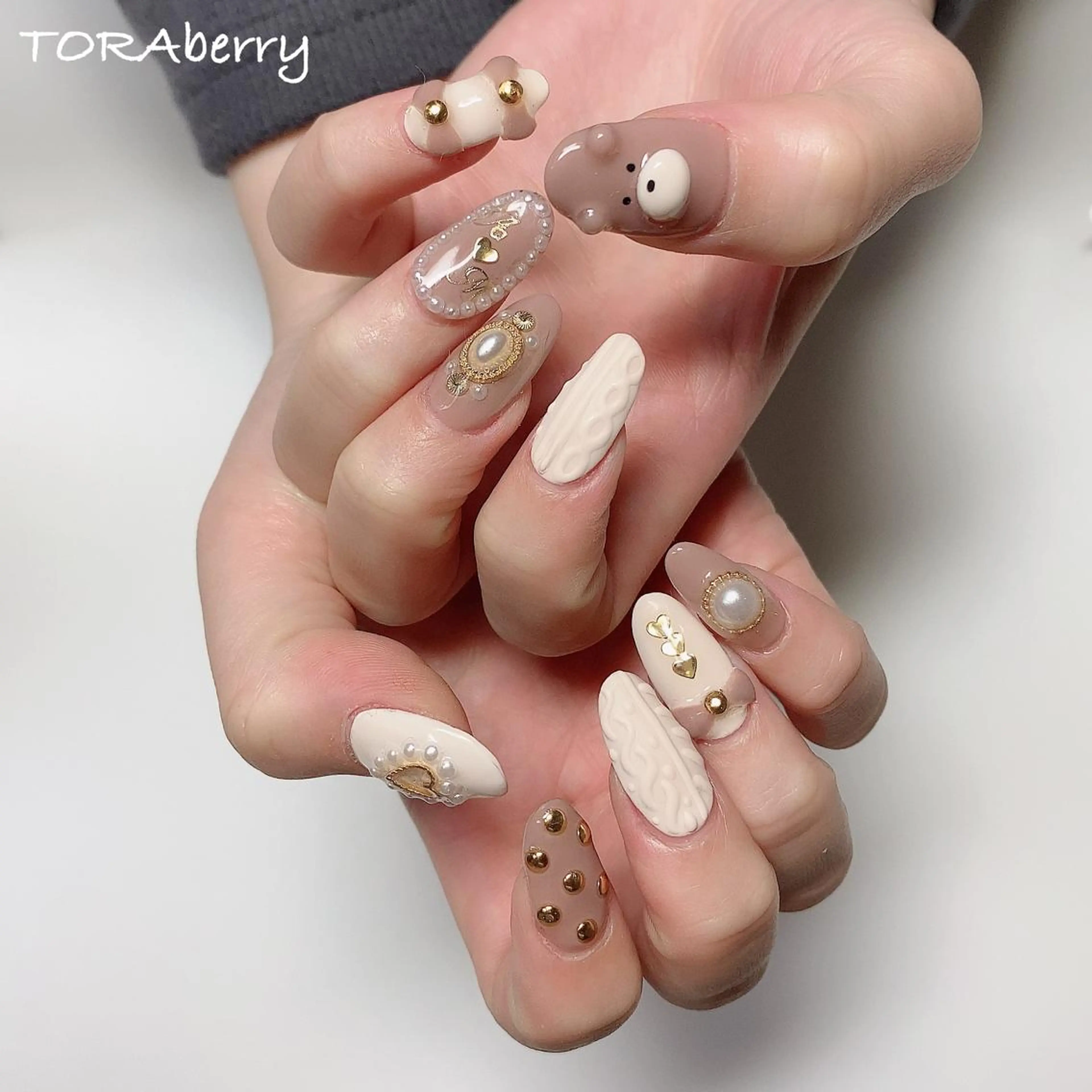 ネイル ハンドネイル ネイリスト なつみのネイルデザイン