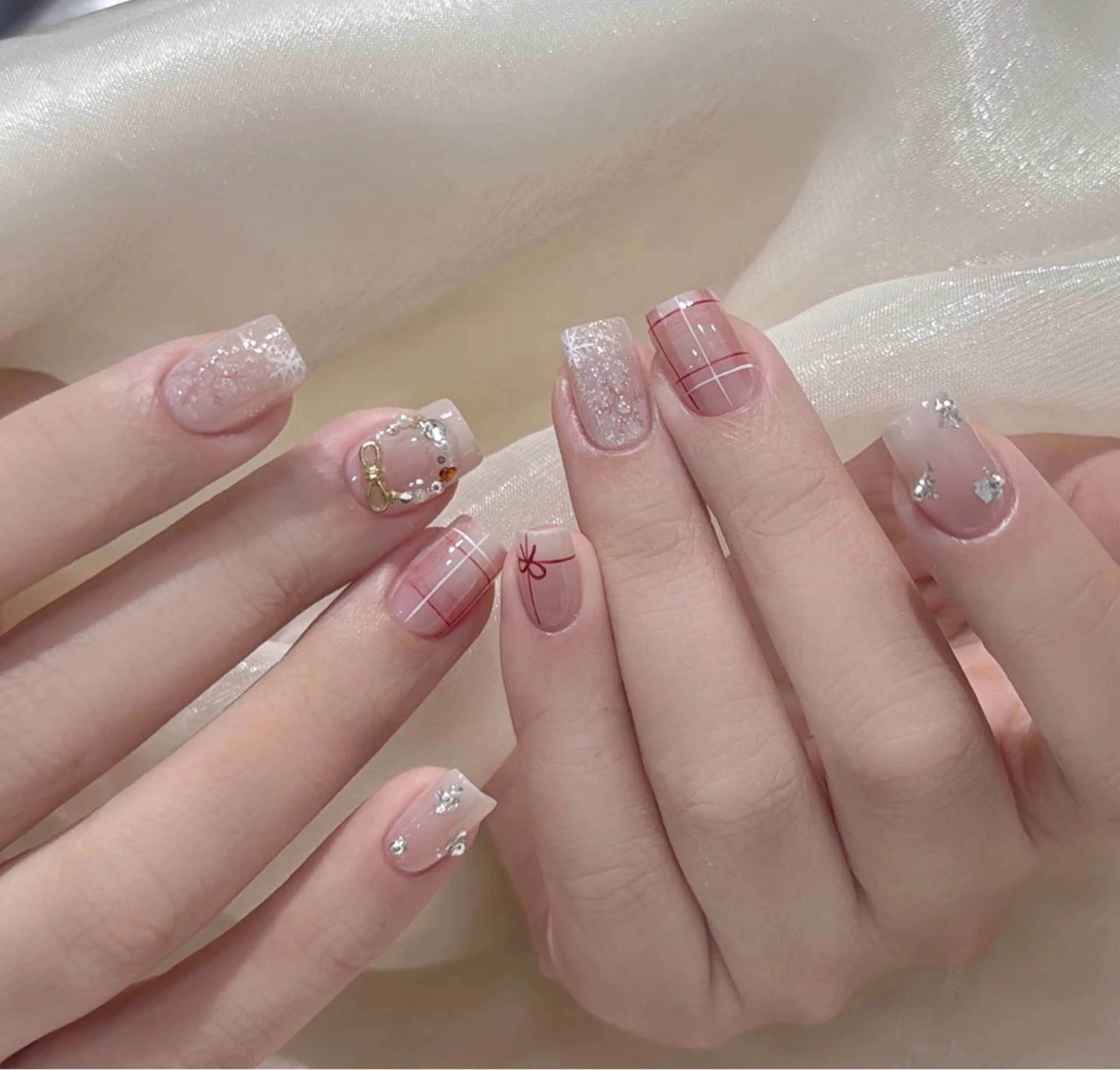 ネイル ハンドネイル Freya nail salon所属・Freya トウのネイルデザイン